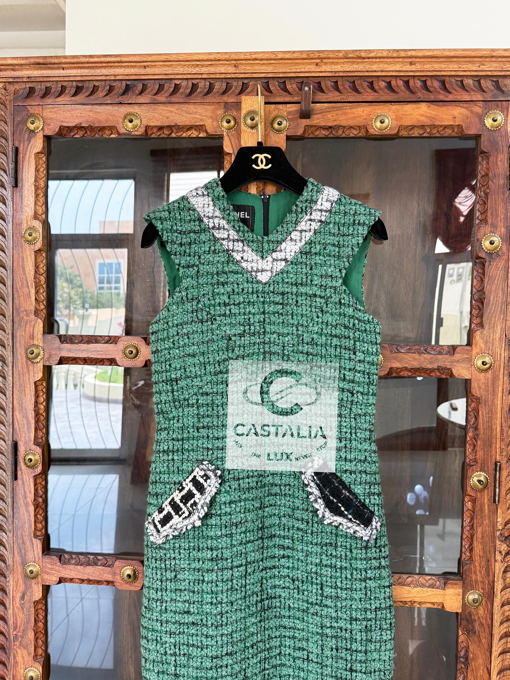 Chanel Collectors Emerald Green Tweed Dress 36 5