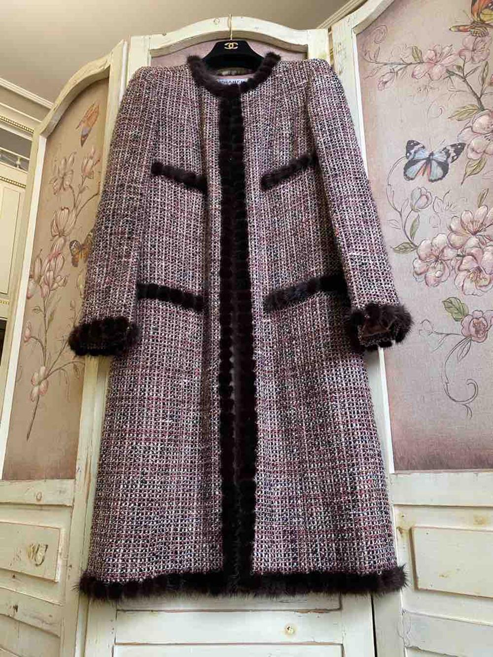 Chanel Sammler Vintage Stil Lesage Tweed-Mantel für Damen oder Herren