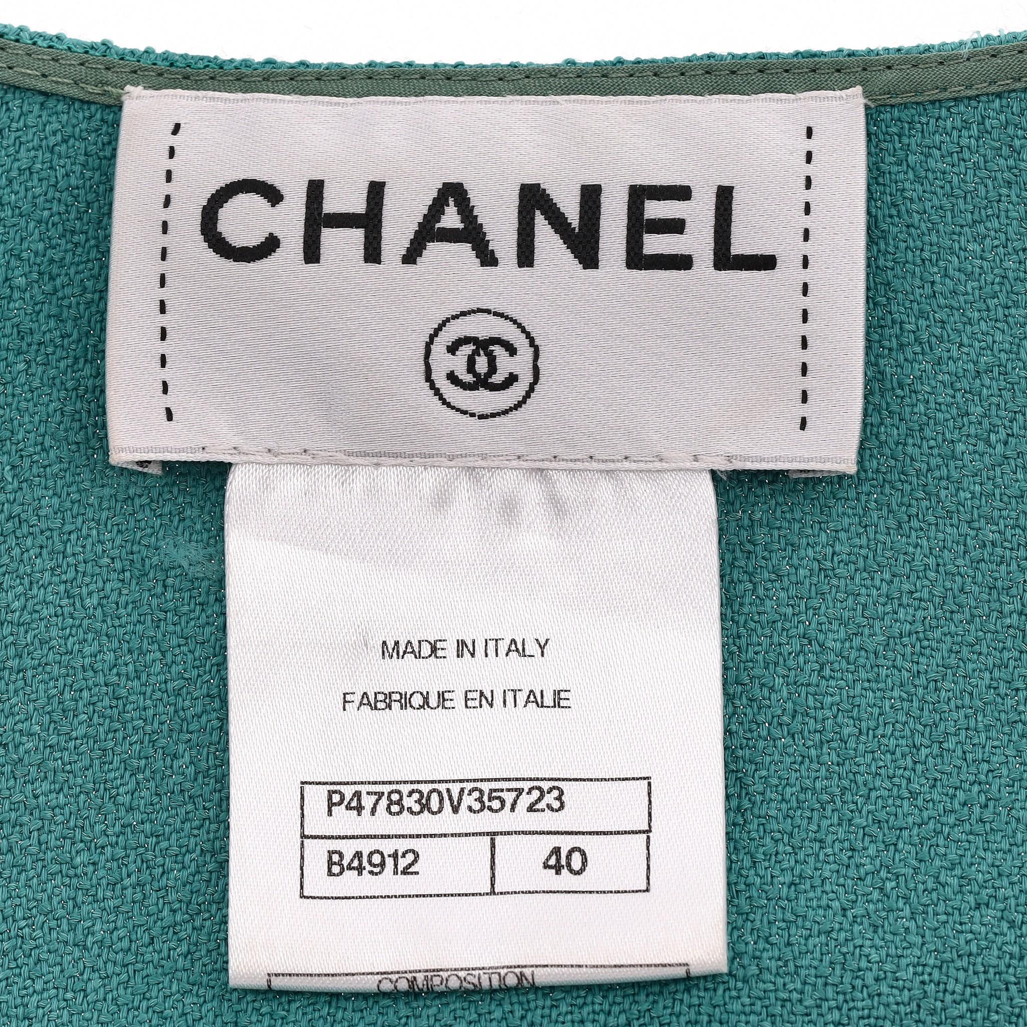 Chanel Colour-Block Top With 'CC' Logo Pearl Buttons For Sale 1