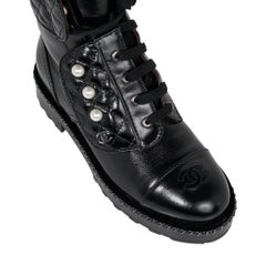 Chanel Combat Boot 3/4 Tall Quilted / Pearls / Chain 39 /9 Box