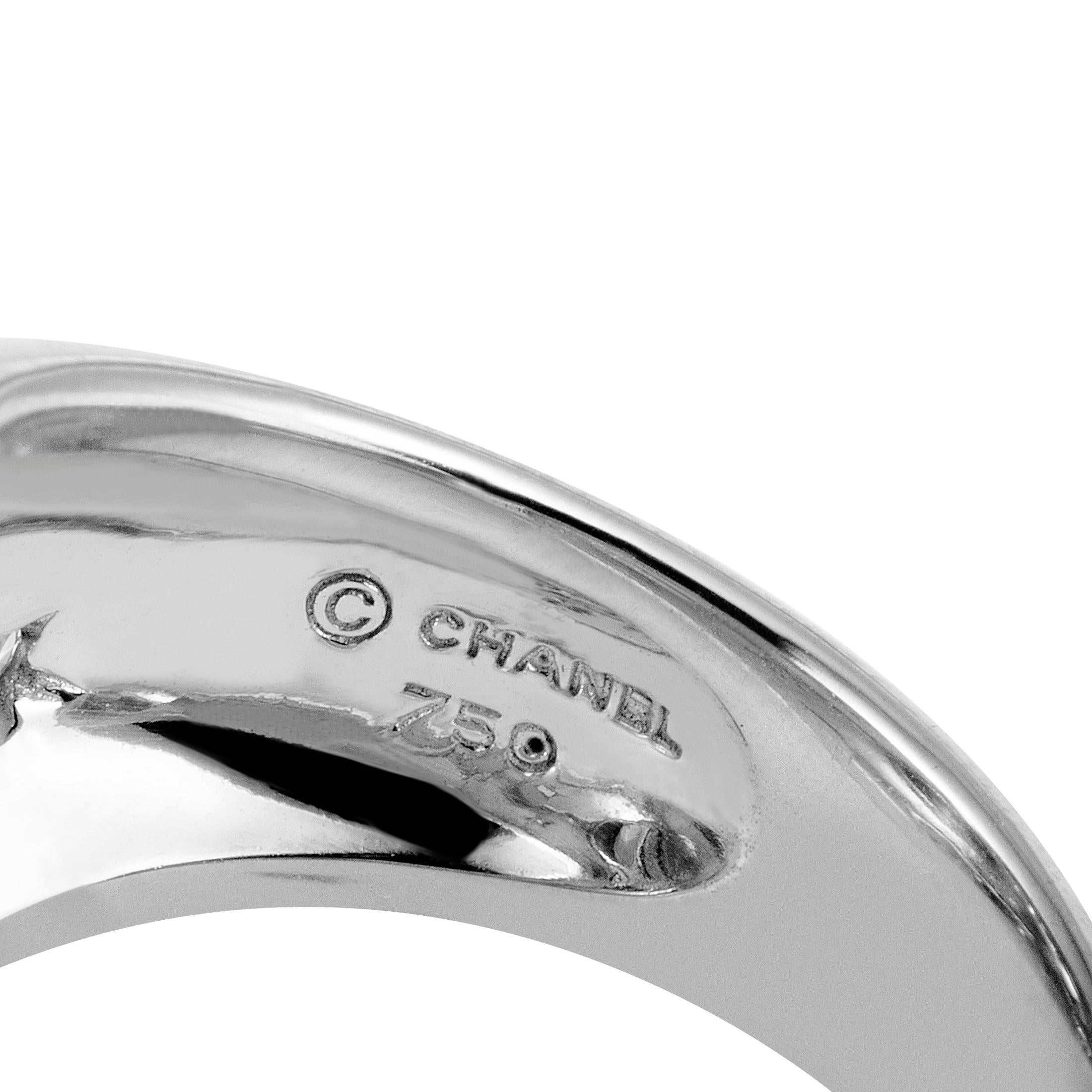 Chanel Comète Diamond and Emerald White Gold Ring 1