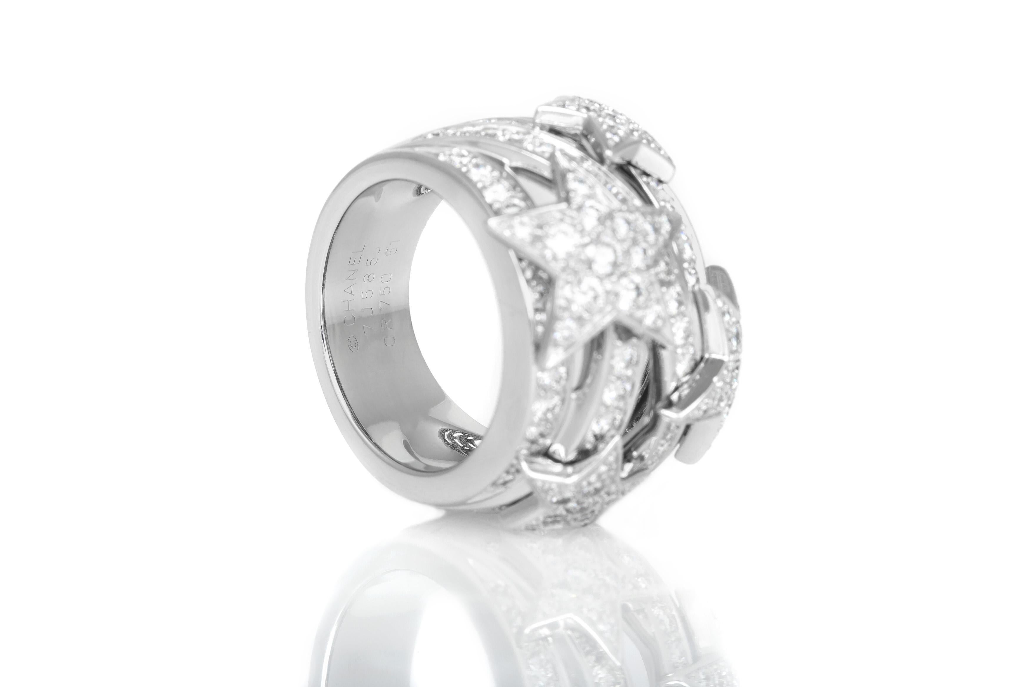 Chanel - Comet - Bague à dôme étoilé en diamants Pour femmes en vente