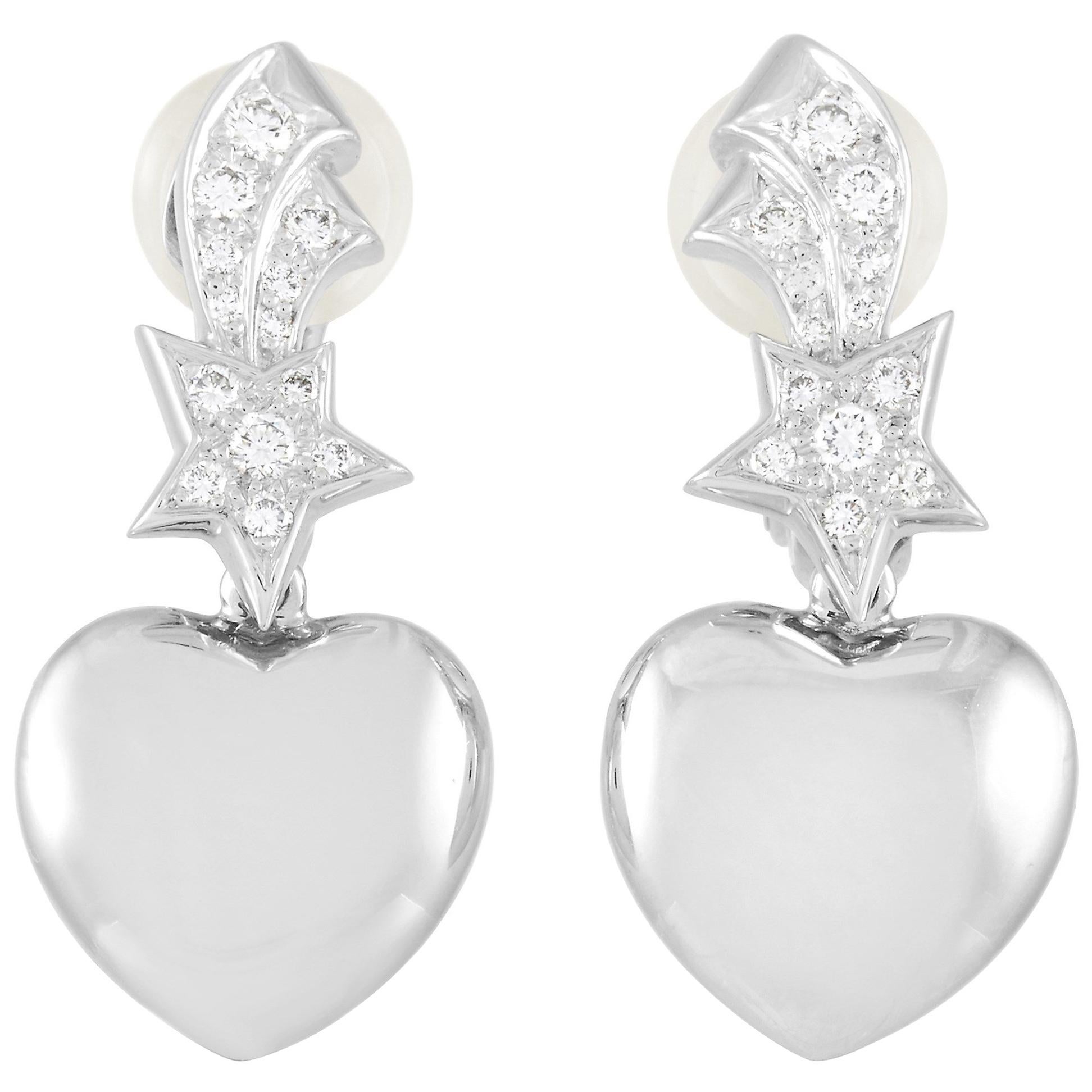 Chanel Comète Heart 18 Karat White Gold Diamond Earrings at 1stDibs  chanel  comete earrings, chanel white heart earrings, chanel heart earrings black