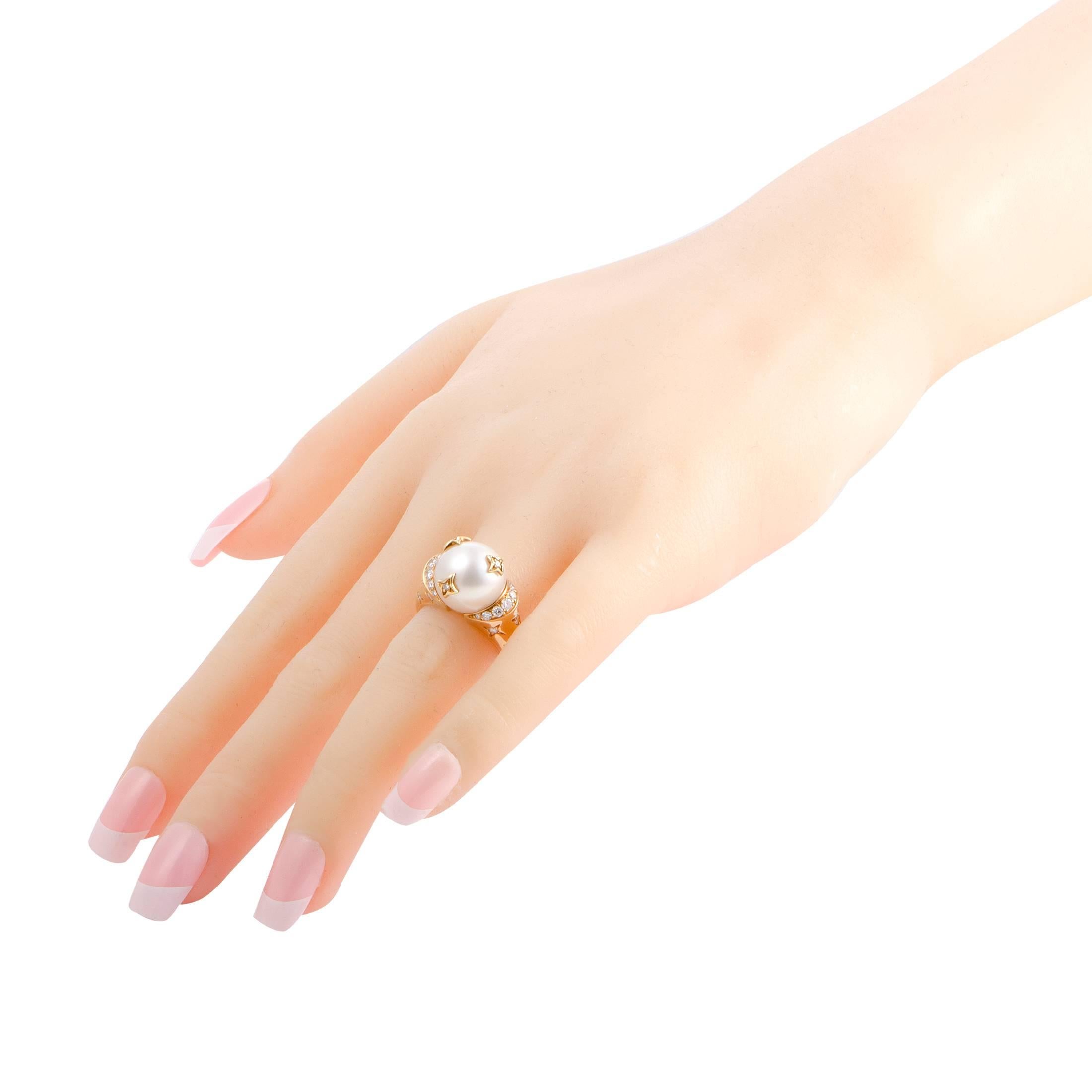 Women's Chanel Comete White Pearl Diamond Yellow Gold Ring