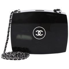 Chanel Kompakt Puder Minaudiere Plexiglas