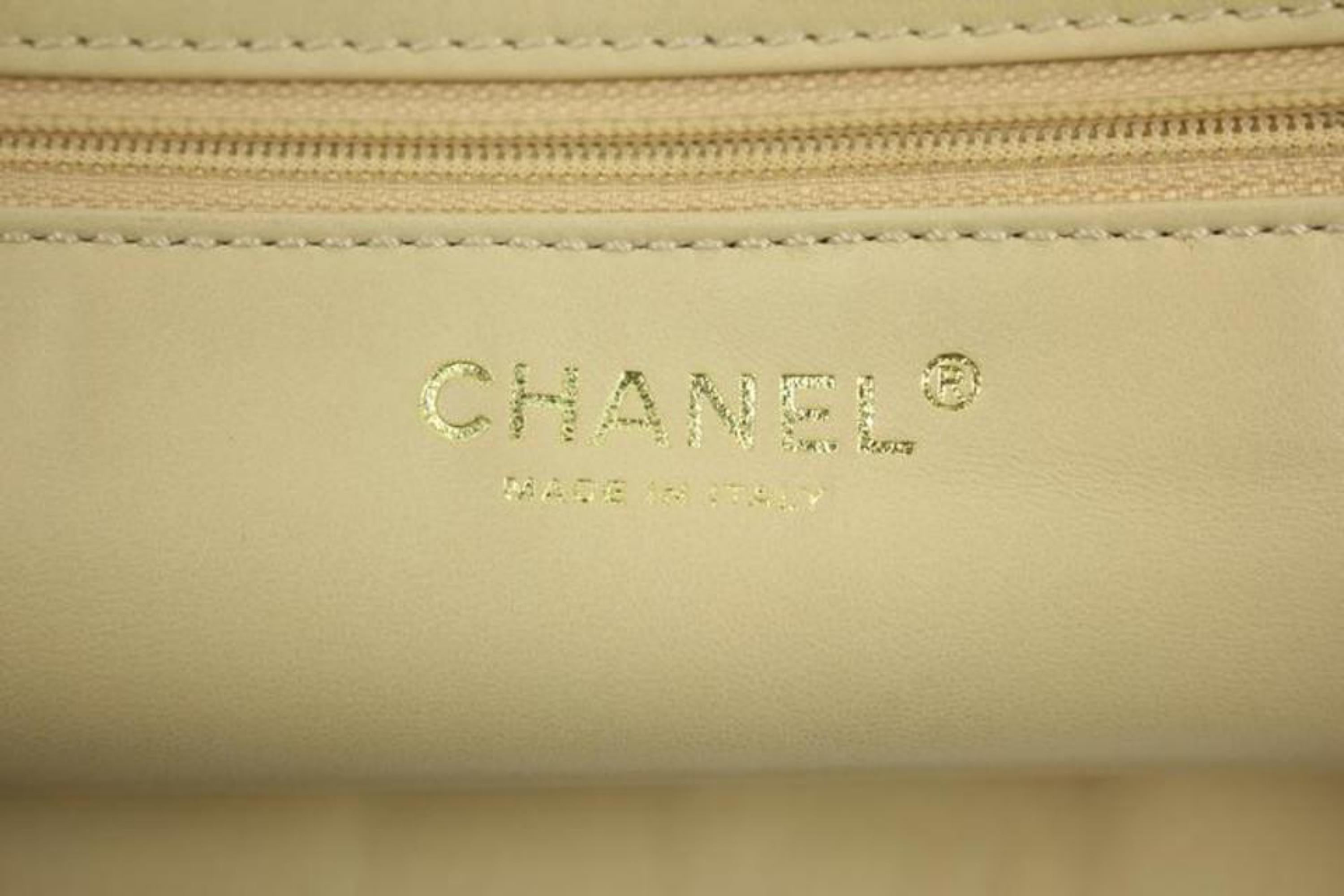 Chanel Convertible Fur Tote 37cca629 Beige Shearling Satchel In Fair Condition For Sale In Forest Hills, NY