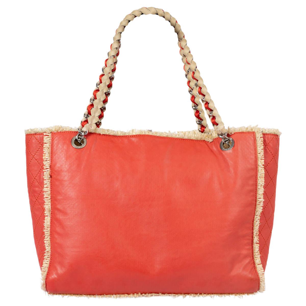 Women's CHANEL coral leather & raffia TWEEDY Shopping Tote Bag For Sale