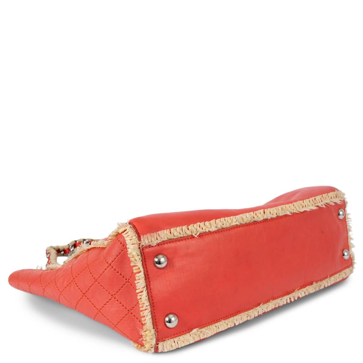 Women's CHANEL coral leather & raffia TWEEDY Shopping Tote Bag For Sale