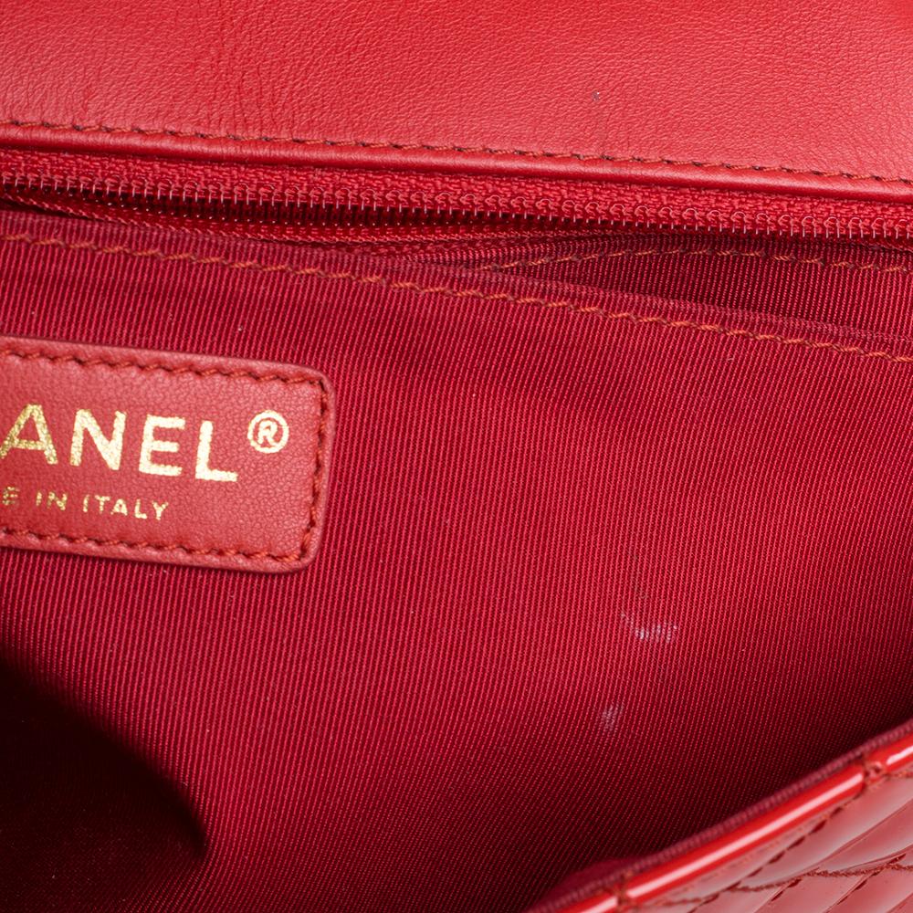 Chanel Coral Orange Quilted Patent Leather Valentine Charm Single Flap Bag In Good Condition In Dubai, Al Qouz 2