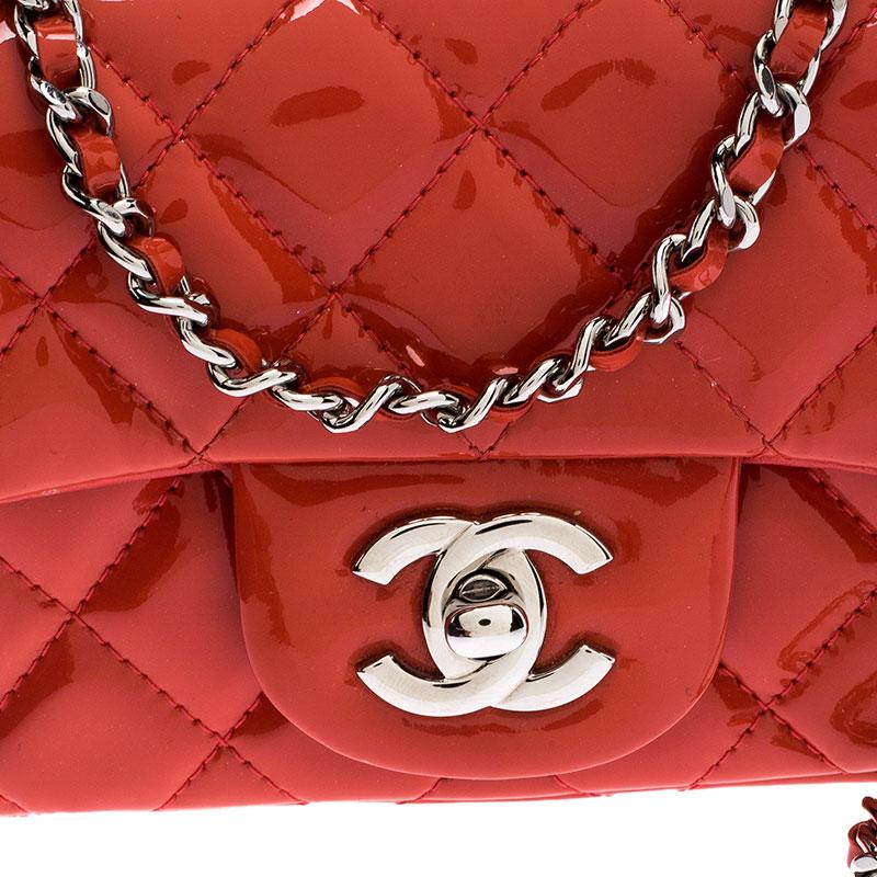 Chanel Coral Patent Leather New Mini Classic Flap Bag In Good Condition In Dubai, Al Qouz 2