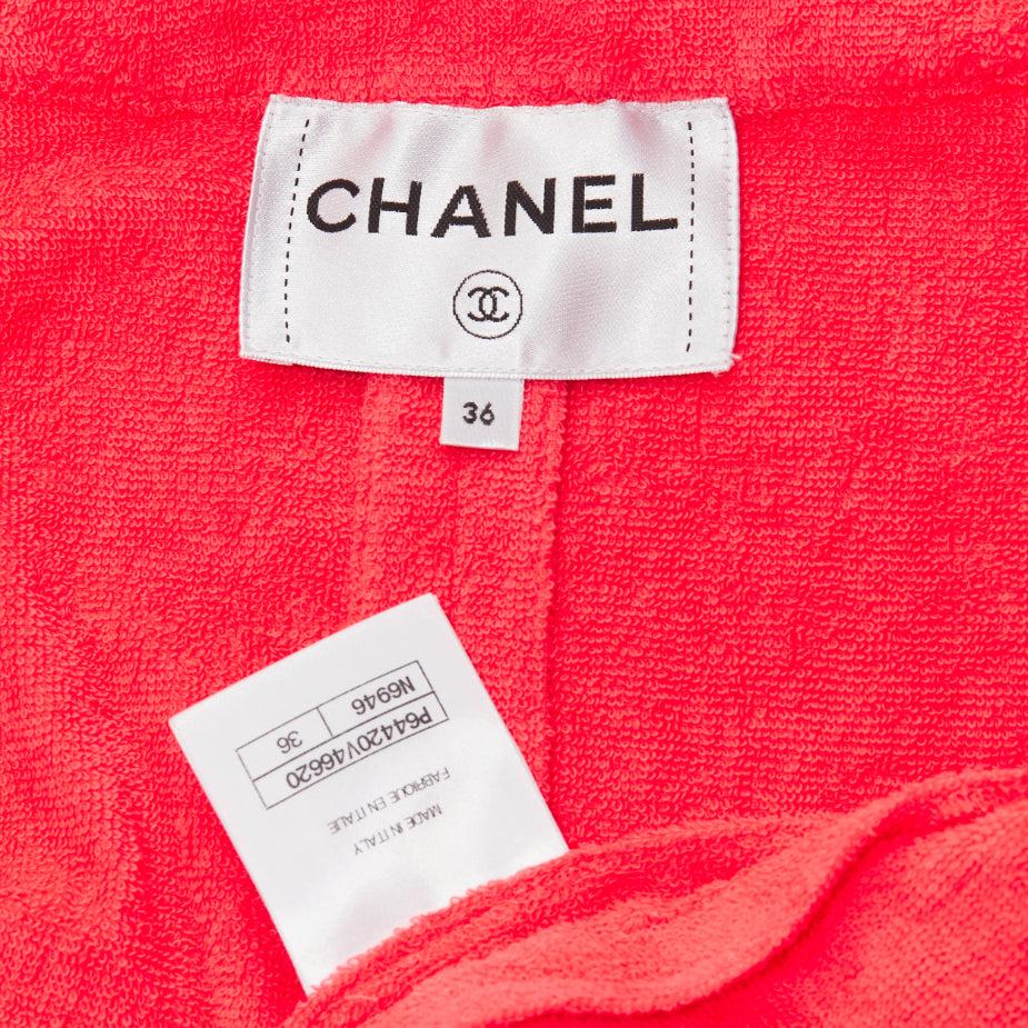 CHANEL chaqueta blazer de rizo rosa coral oro logo CC FR36 S en venta 3