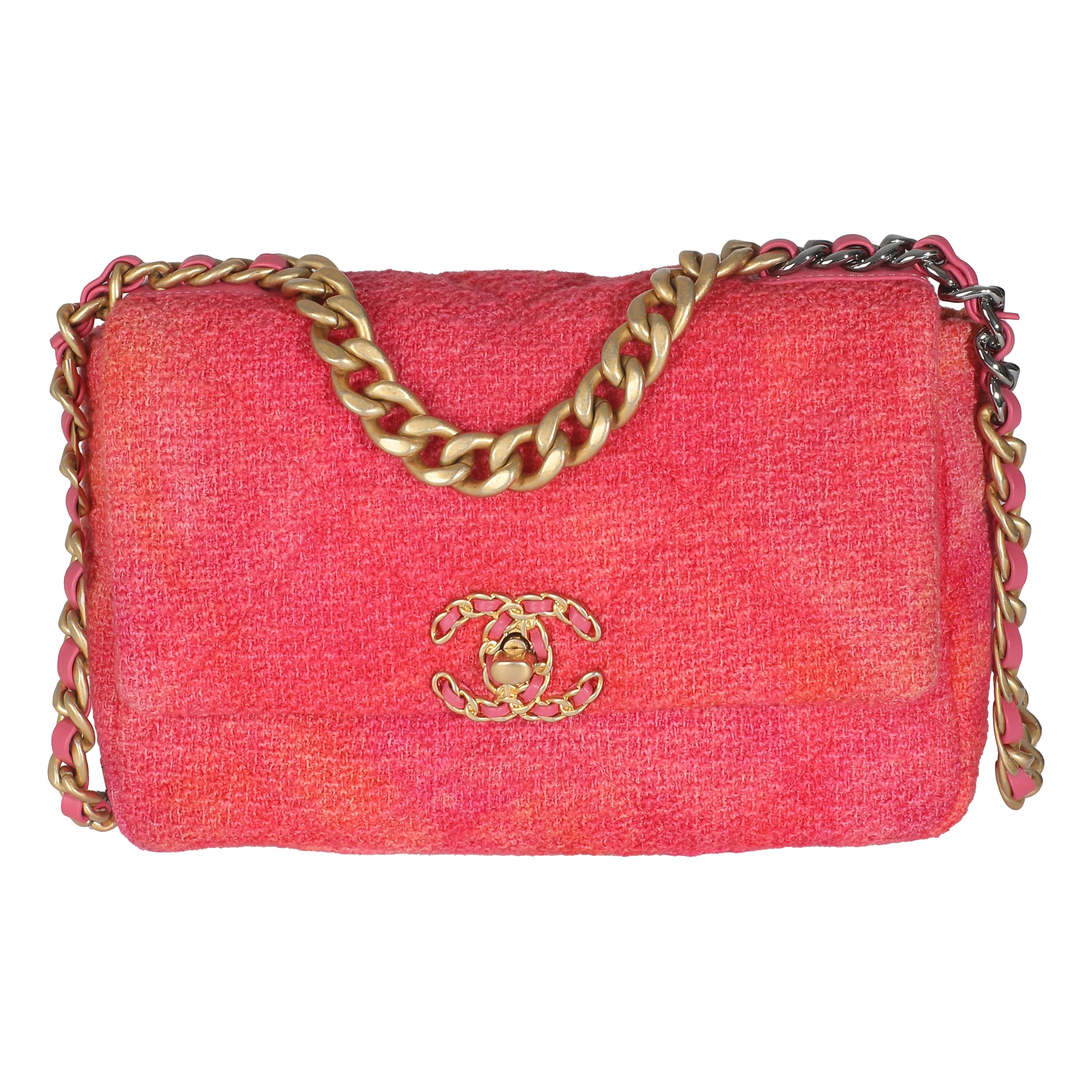 Chanel Coral Pink Tweed Quilted Medium Chanel 19 Klappe Tasche im Angebot