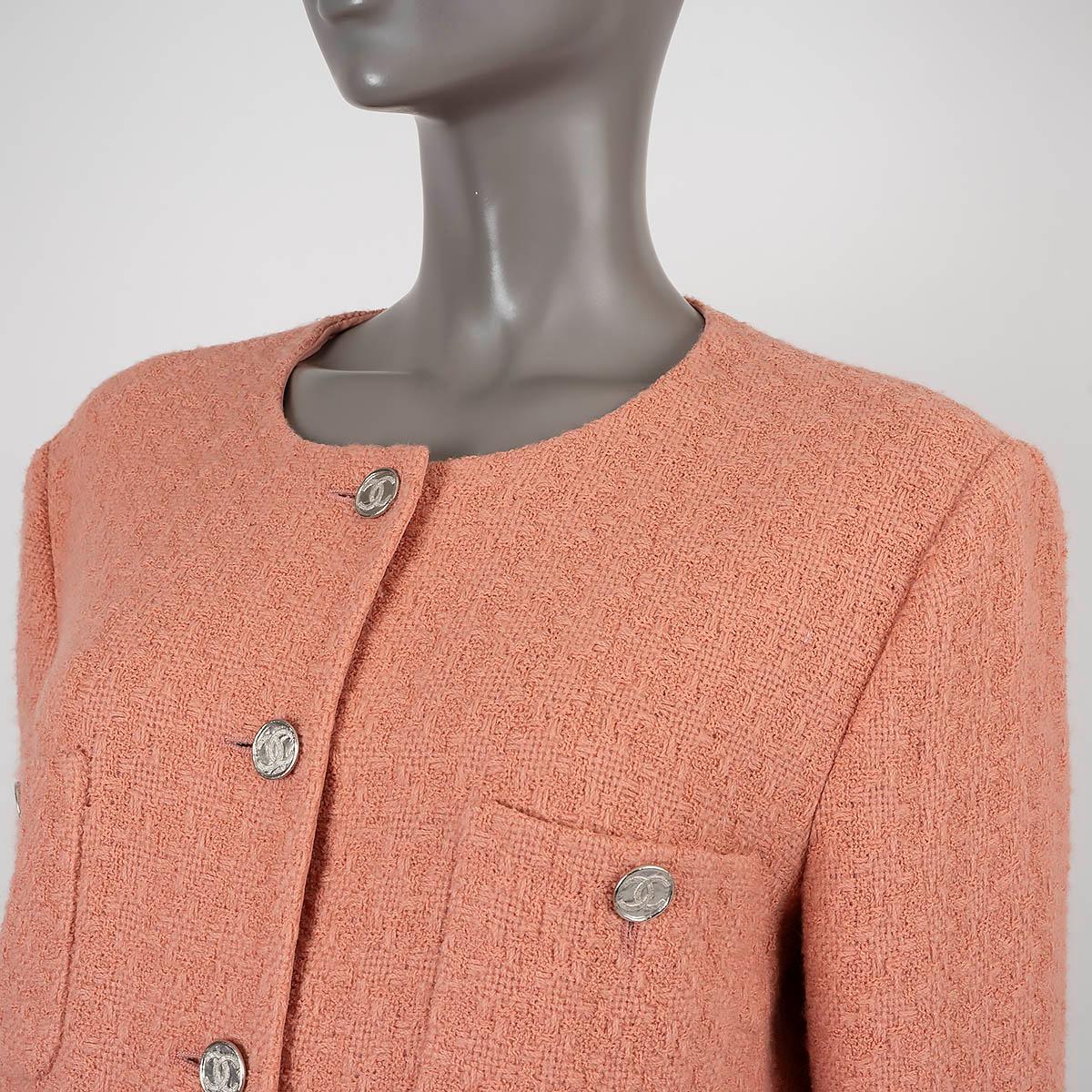 CHANEL coral pink wool 2021 21B COLLARLESS Tweed Jacket 44 fits L For Sale 2