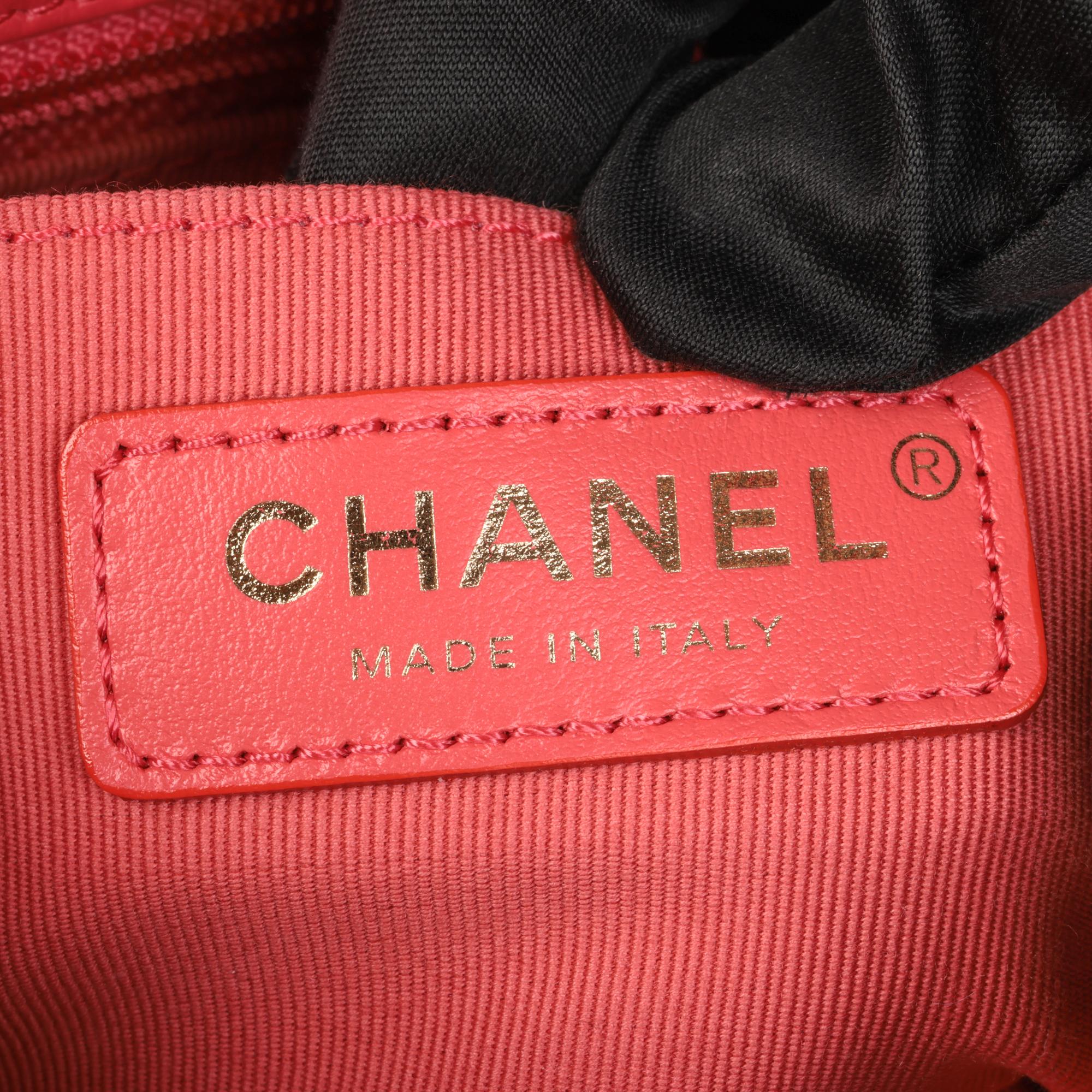 CHANEL Coral Red Quilted Lambskin Jewels Square Mini Flap Bag For Sale 5