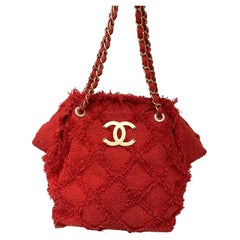 Used Chanel Coral Tweed tote Bag