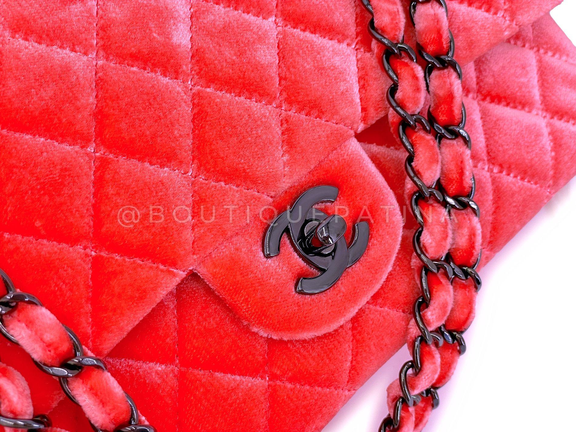 Chanel Coral Velvet Medium Classic Double Flap Bag So Black Metal HW 68242 3