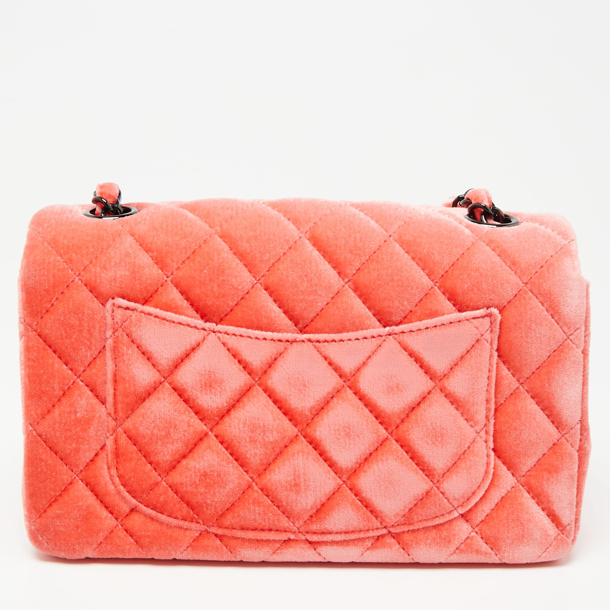 Chanel Coral Velvet New Mini Classic Flap Bag In Excellent Condition In Dubai, Al Qouz 2