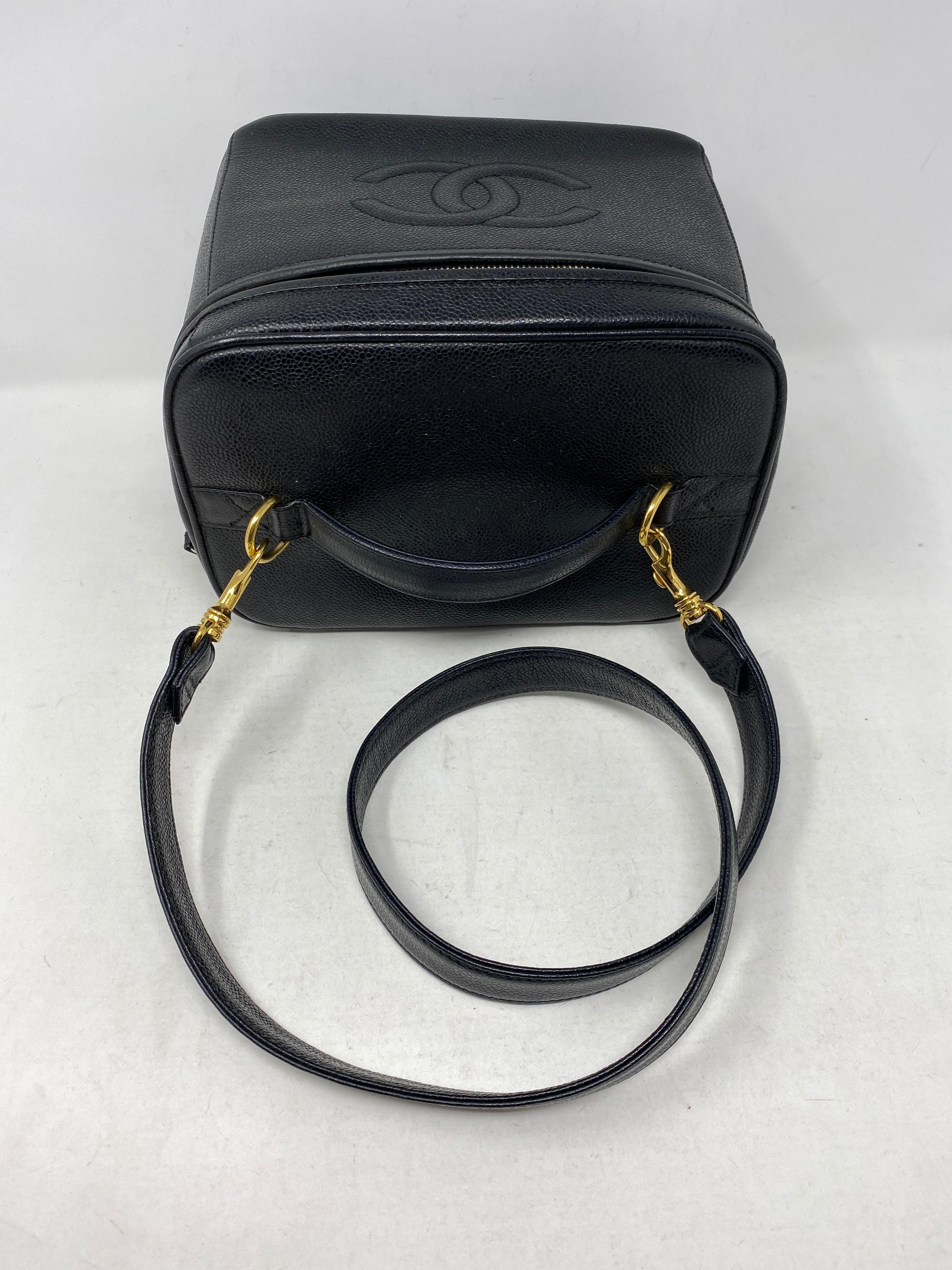 Chanel Cosmetic Case Crossbody Bag In Excellent Condition In Athens, GA