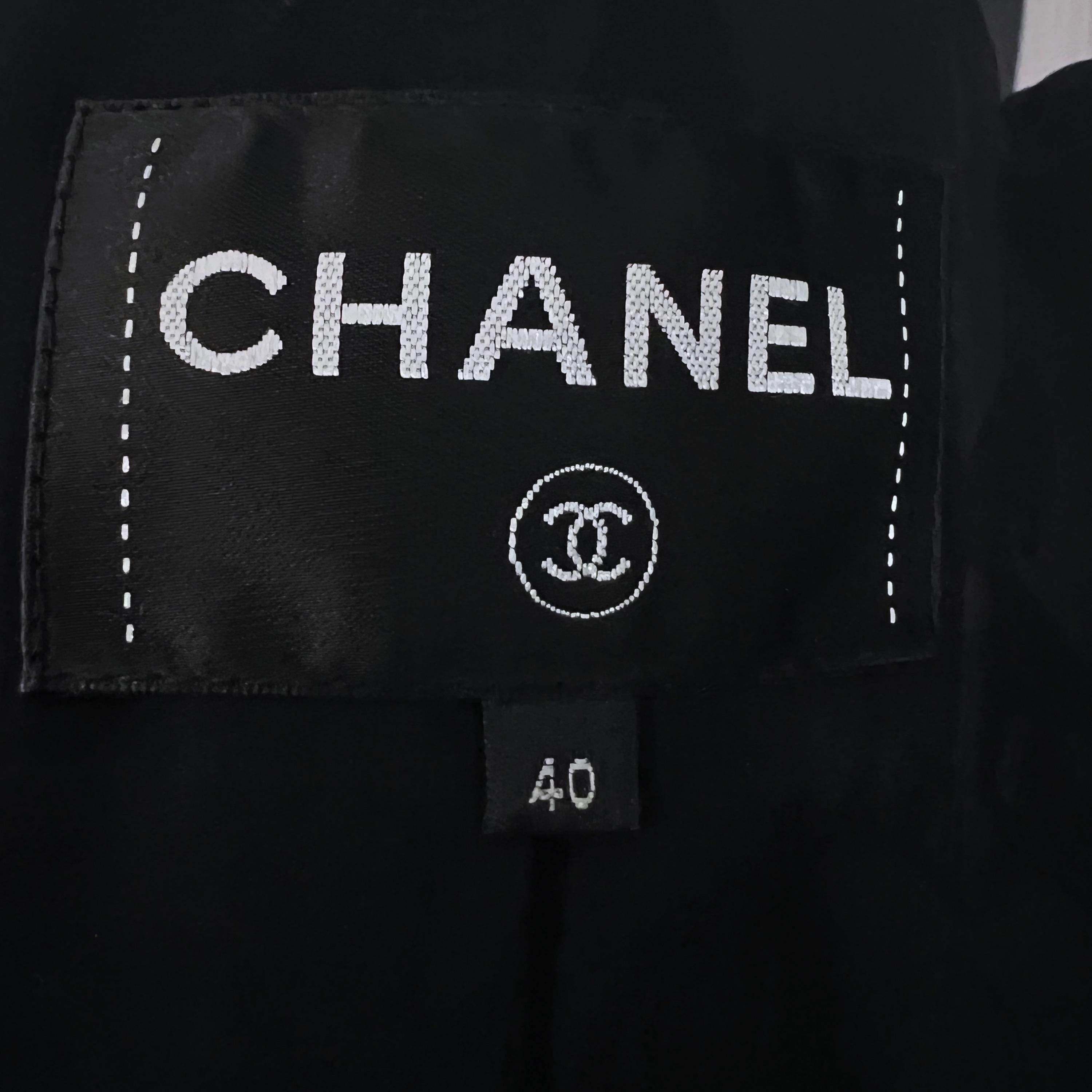 Chanel Cosmopolite Collection Black Tweed Jacket  For Sale 7