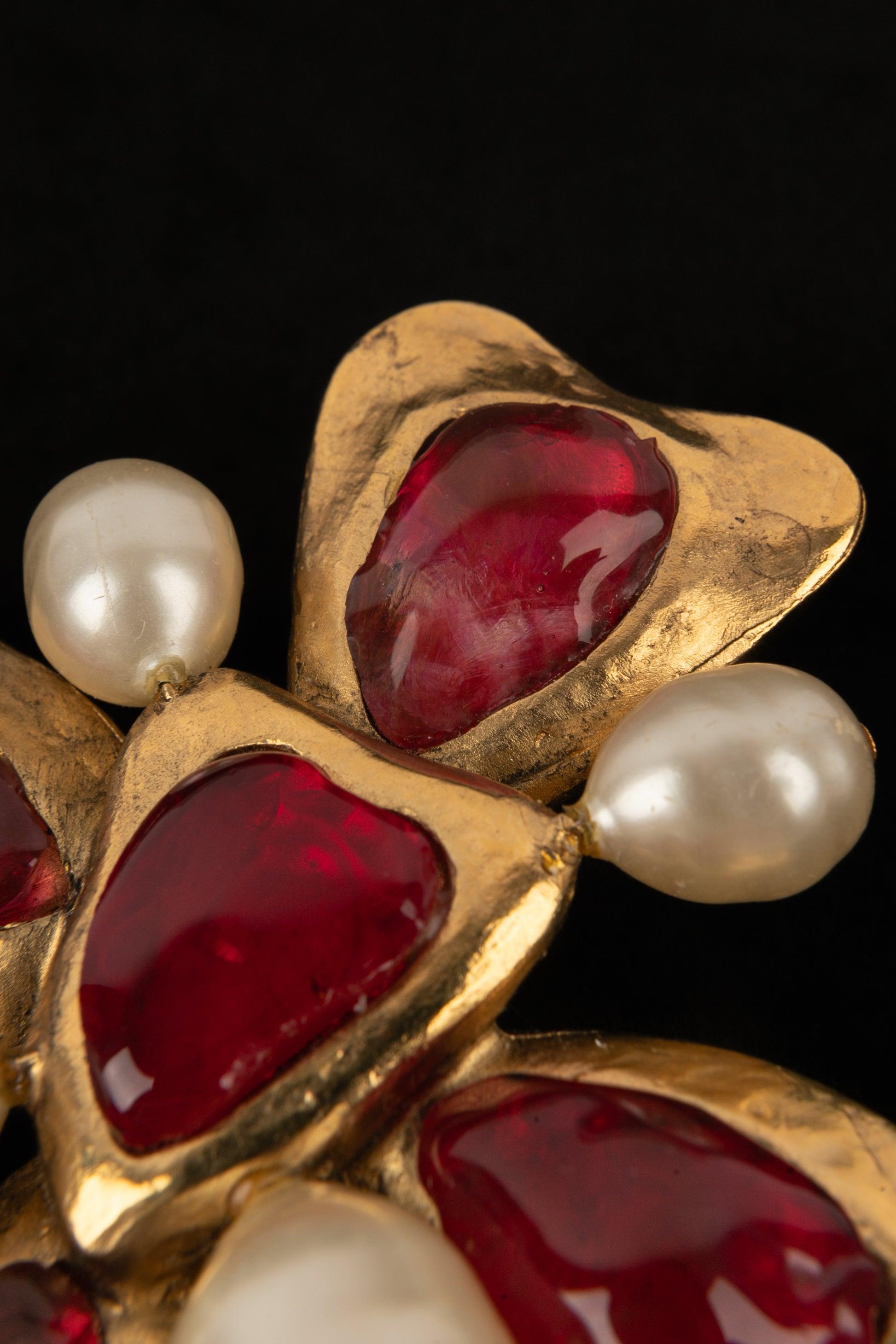 Collana con croce di perle Chanel Costume, 1994 in vendita 2