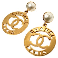 Chanel Costume Pearl Gold-Tone CC Cut-Out Clip-On Earrings