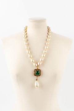 Chanel Costume Pearl Necklace with a Golden Metal Pendant, 1983