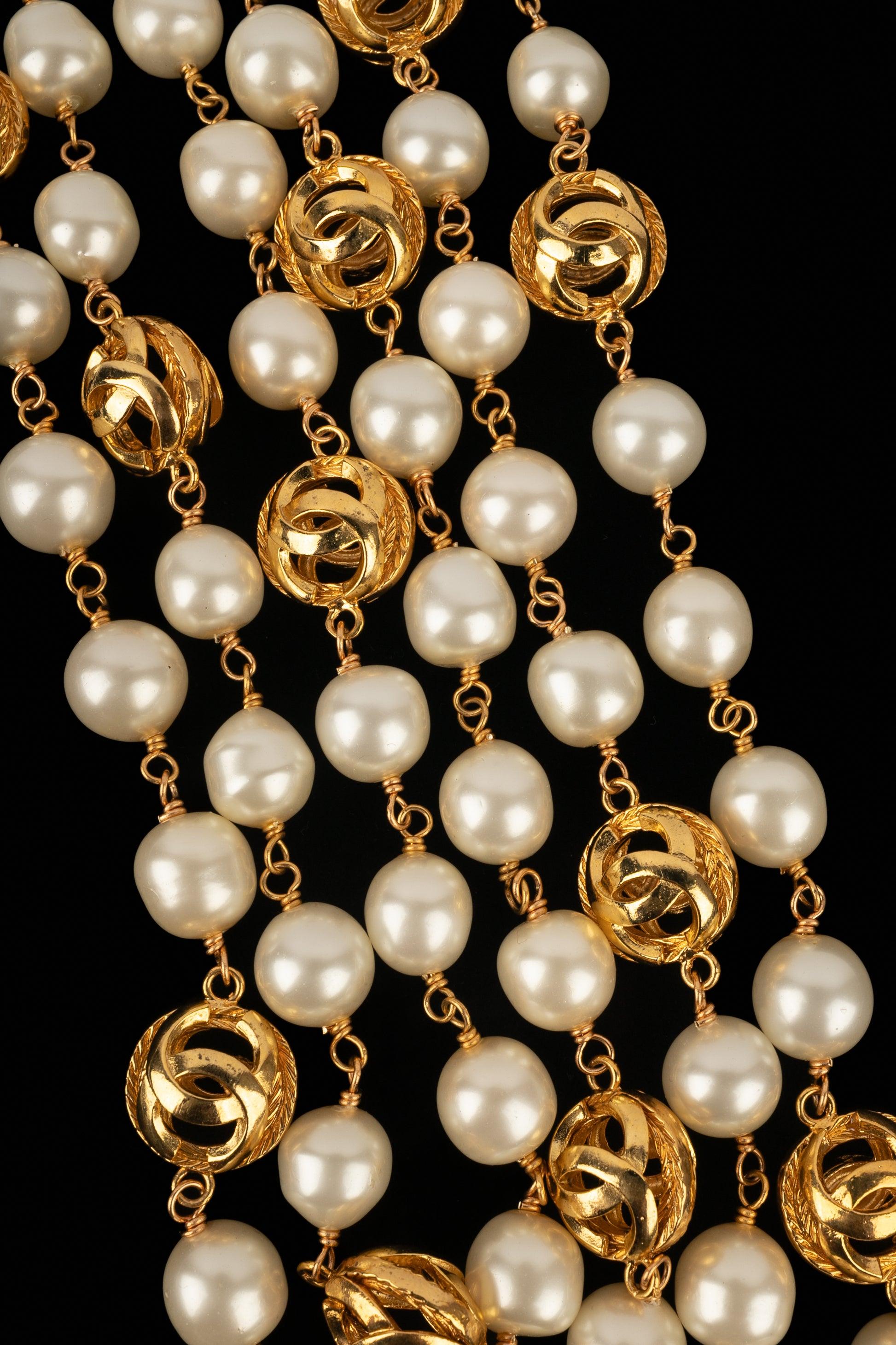 Chanel Costume Pearl Necklace with CC Logos 5