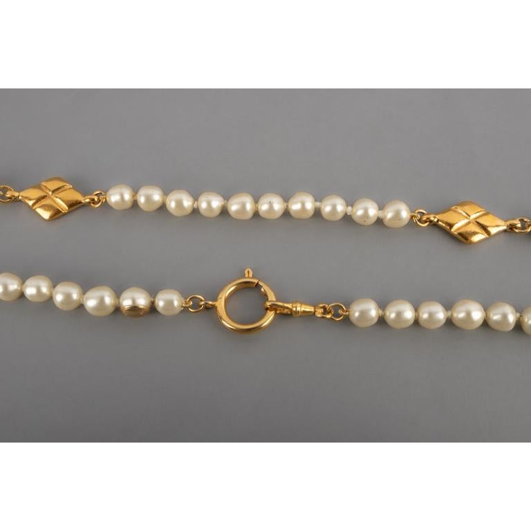 Chanel Costume Pearl Necklace with Golden Metal Elements For Sale 1