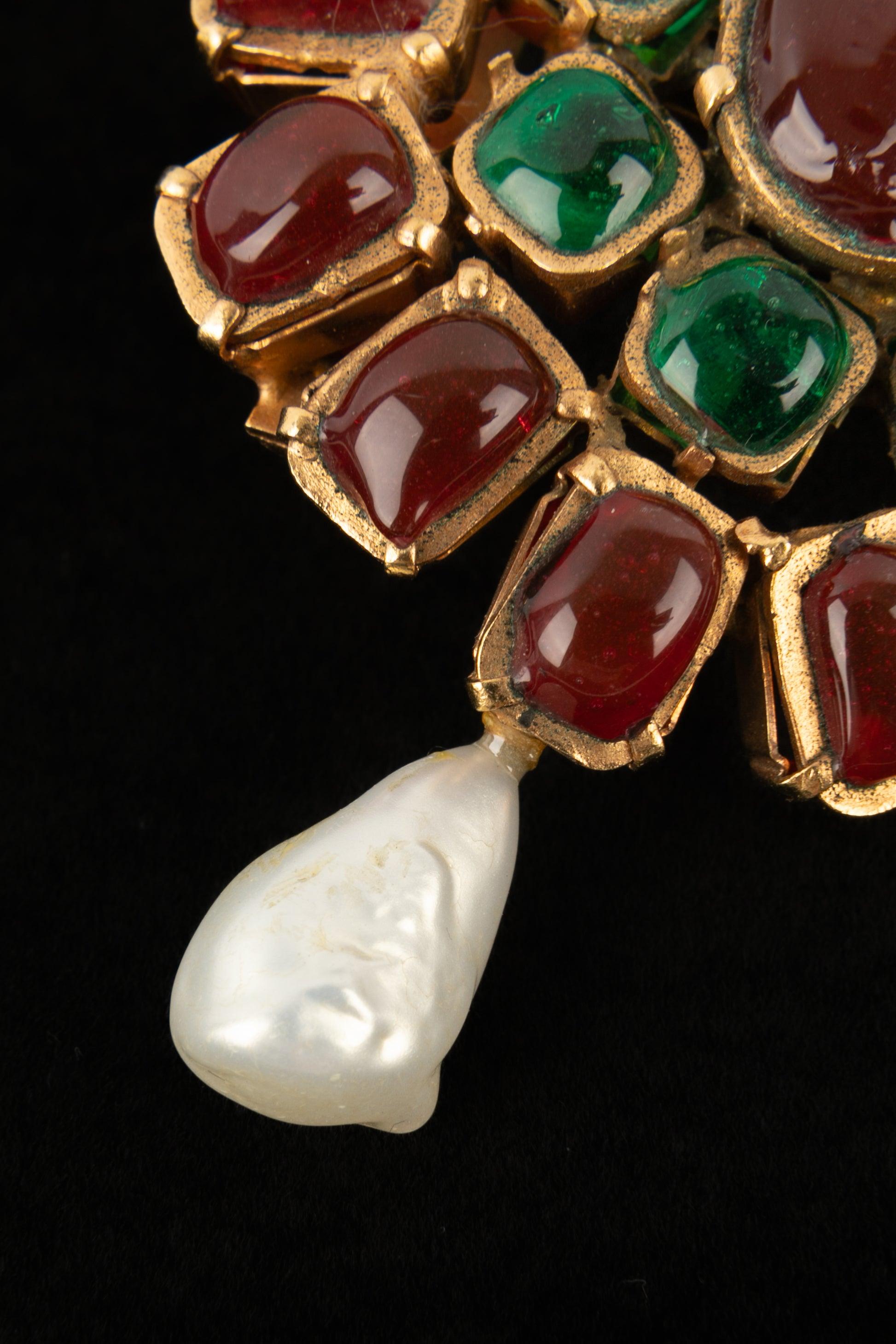 Chanel Costume Pearl Necklace with Pendant Brooch, 1984 For Sale 5