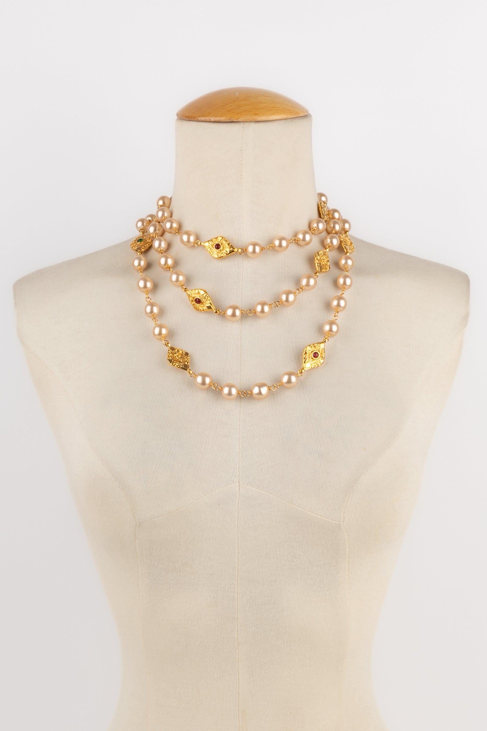 Chanel Costume Pearl Sautoir Necklace, 1980s In Excellent Condition In SAINT-OUEN-SUR-SEINE, FR