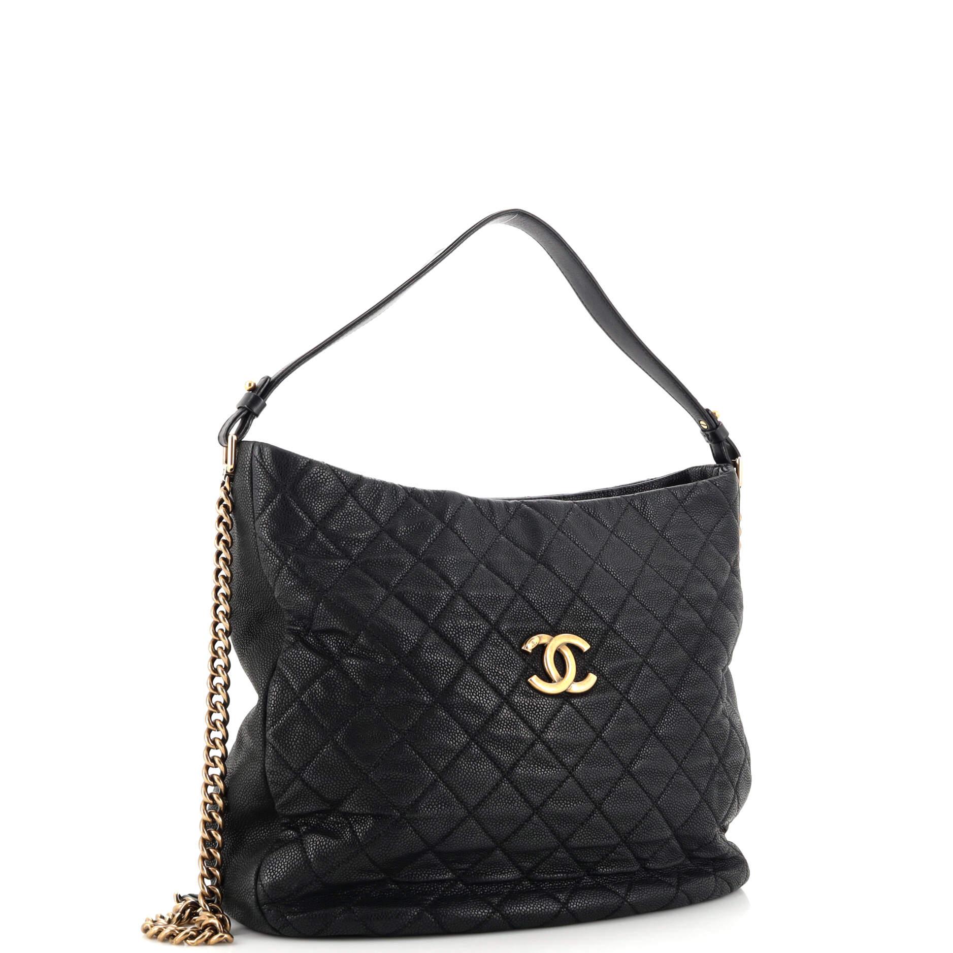 Chanel Country Chic Hobo Quilted Caviar Large In Good Condition In NY, NY