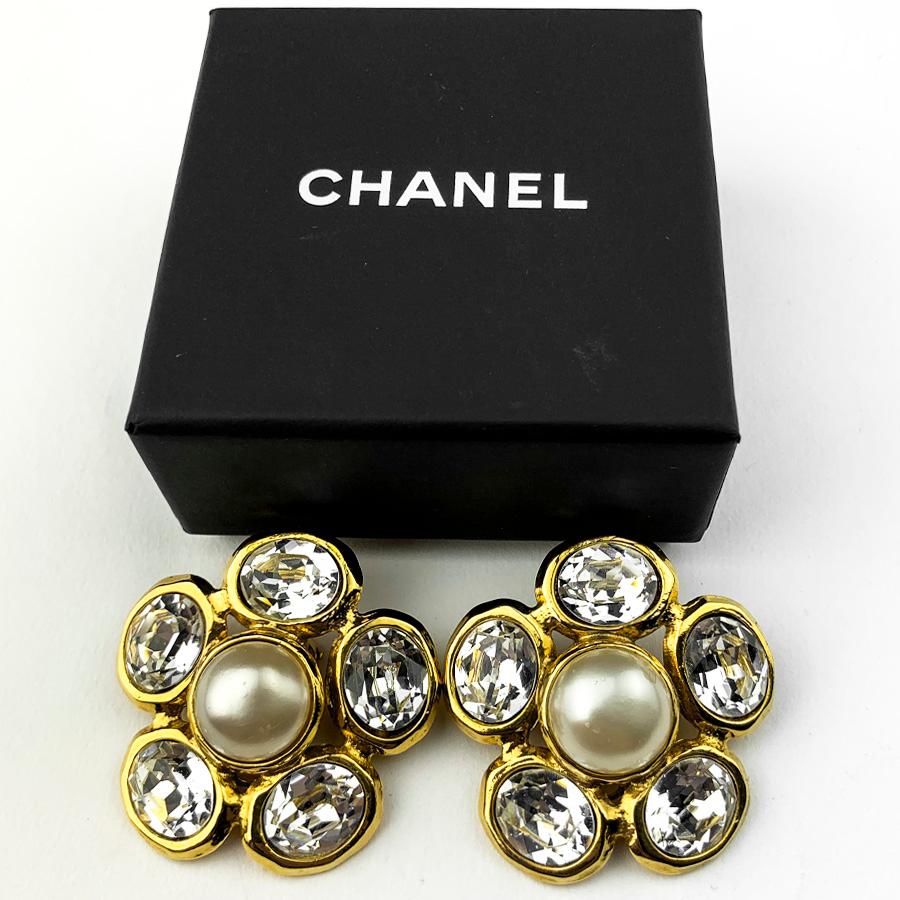 Women's CHANEL Couture Vintage Clip-On Earrings