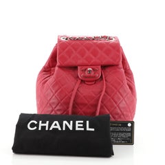 Chanel Chanel-Rucksack mit CC-Kette aus genähtem Lammfell Klein