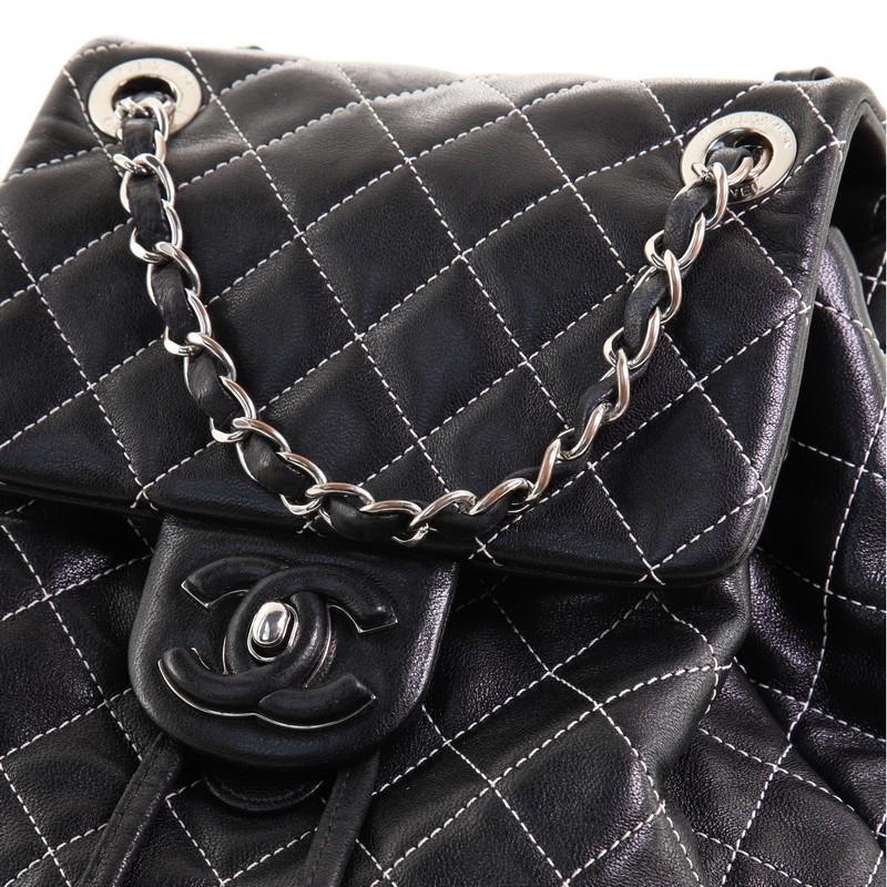Chanel abgedeckt CC Kette Rucksack genäht Lammfell klein 1