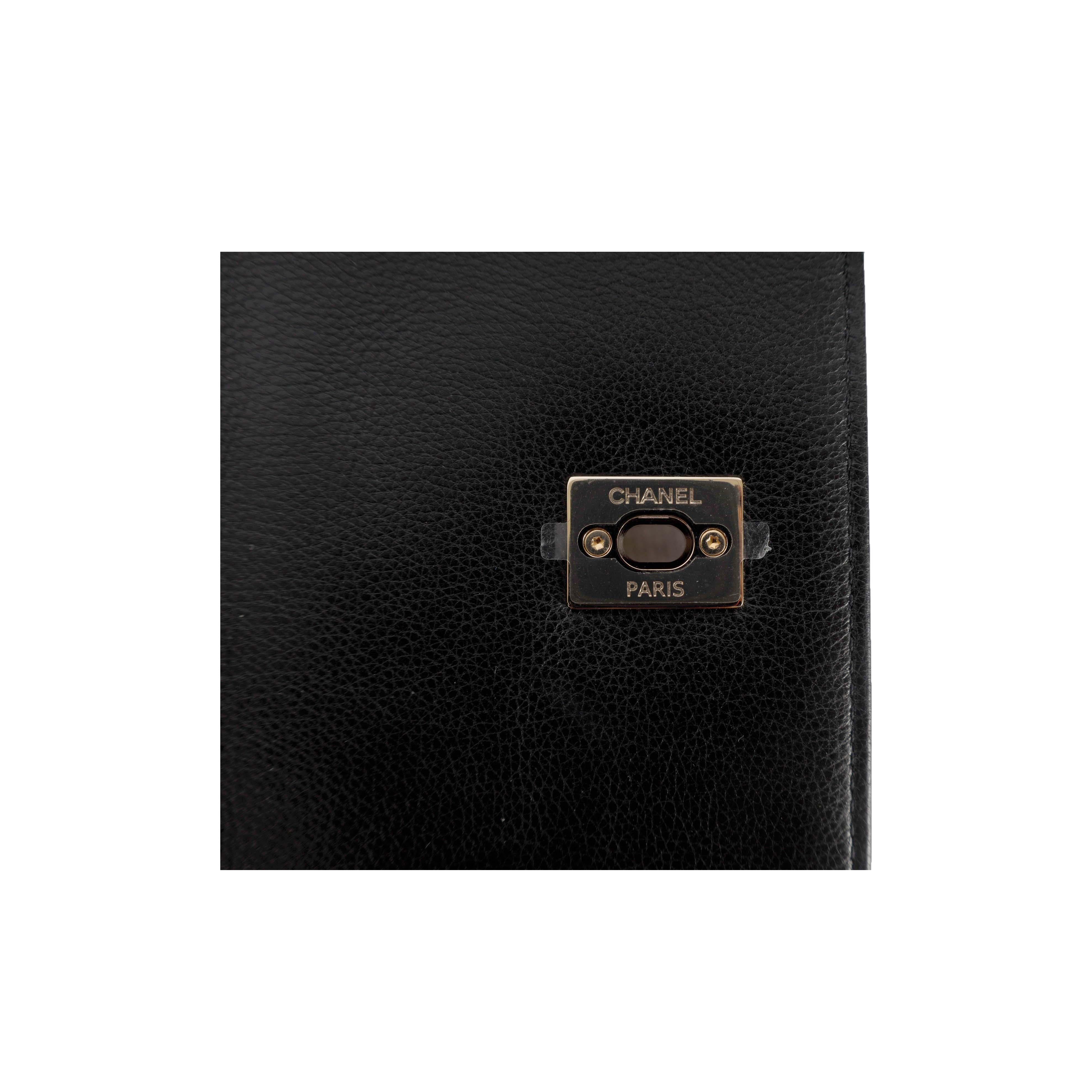 Chanel Covered CC Chevron Shoulder Bag - '20s 4