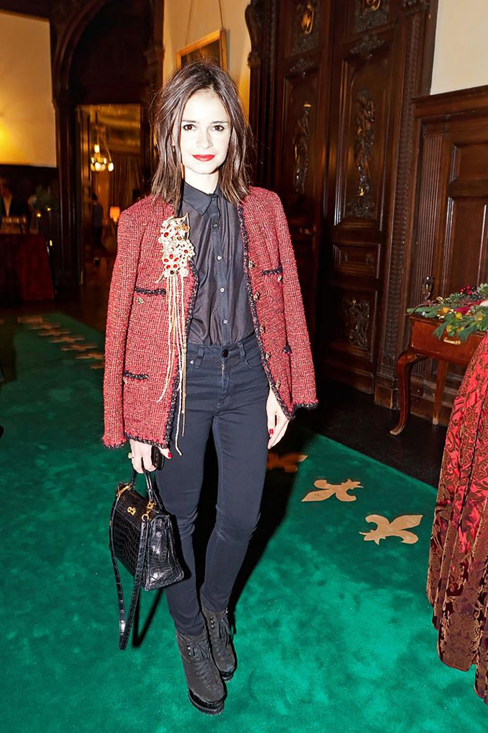 CHANEL Coveted Statement Black Tweed Jacket 38 FR For Sale 1