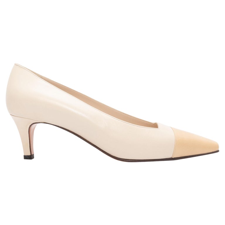 Chanel Cream and Beige Cap-Toe Pumps For Sale at 1stDibs