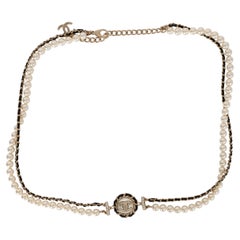 CHANEL cream & black 21K CRYSTAL CC PEARL & LEATHER CHAIN Belt