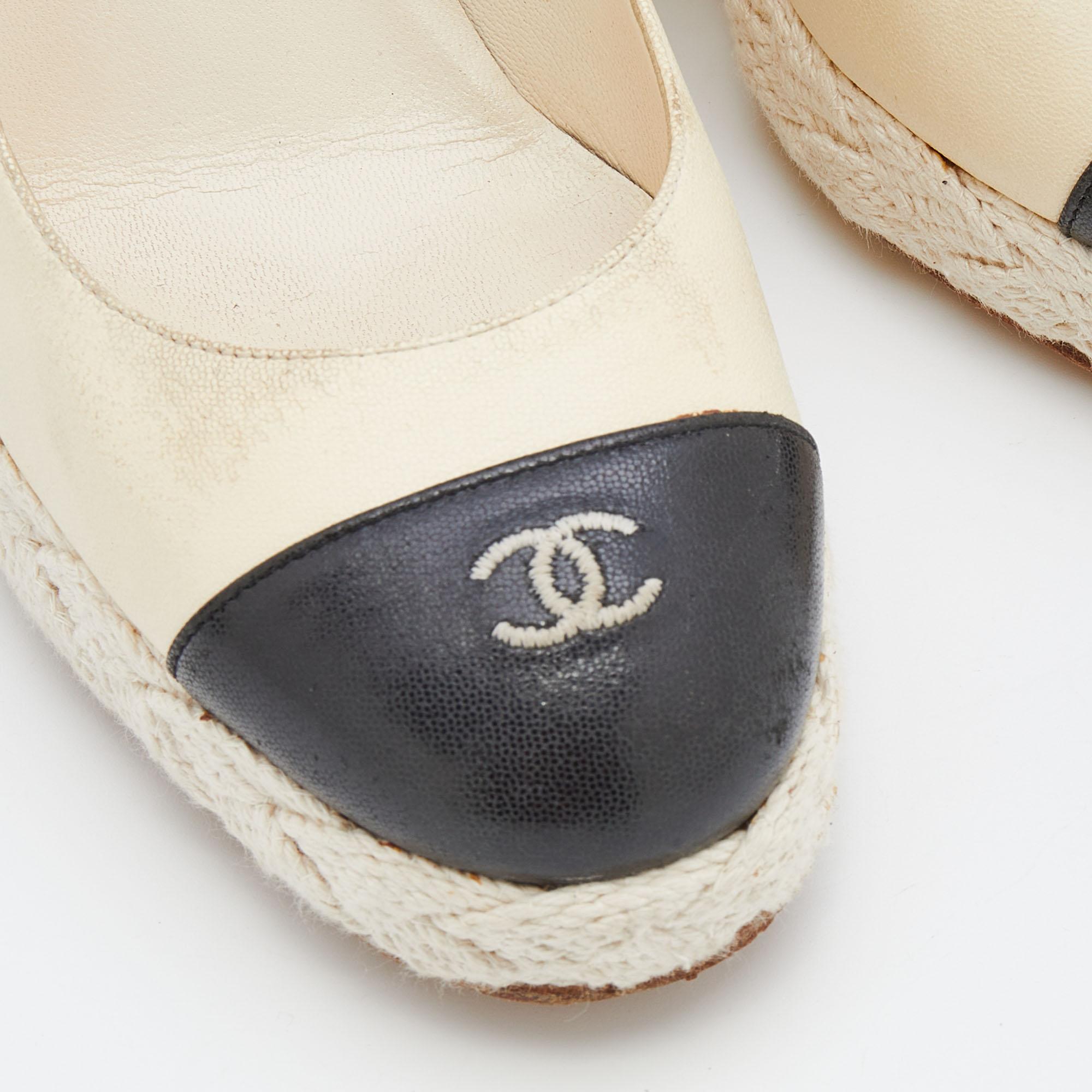 Chanel Cream/Black Leather CC Cap Toe Espadrille Platform Wedge Pumps Size 36.5 2