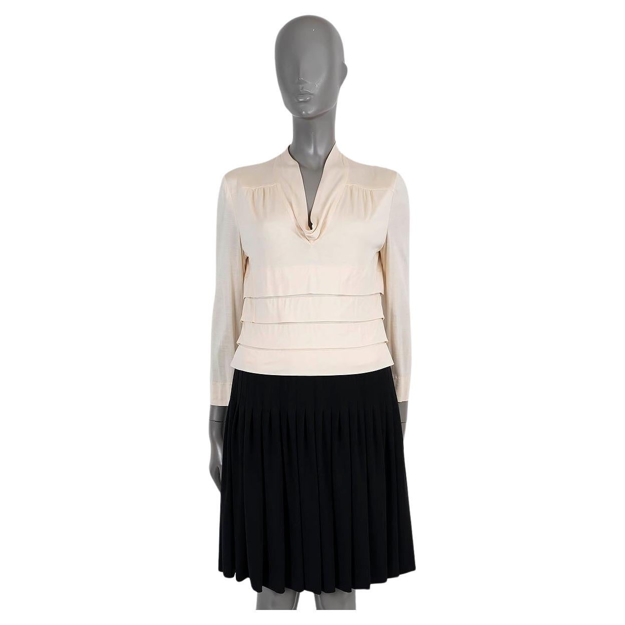 CHANEL cream & black silk & wool 2001 01A PLEATED COLORBLOCK Dress 40 M For Sale