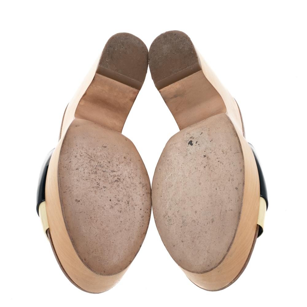 Women's Chanel Cream/Blue Patent Leather CC Wooden Clogs Sandals Size 37.5