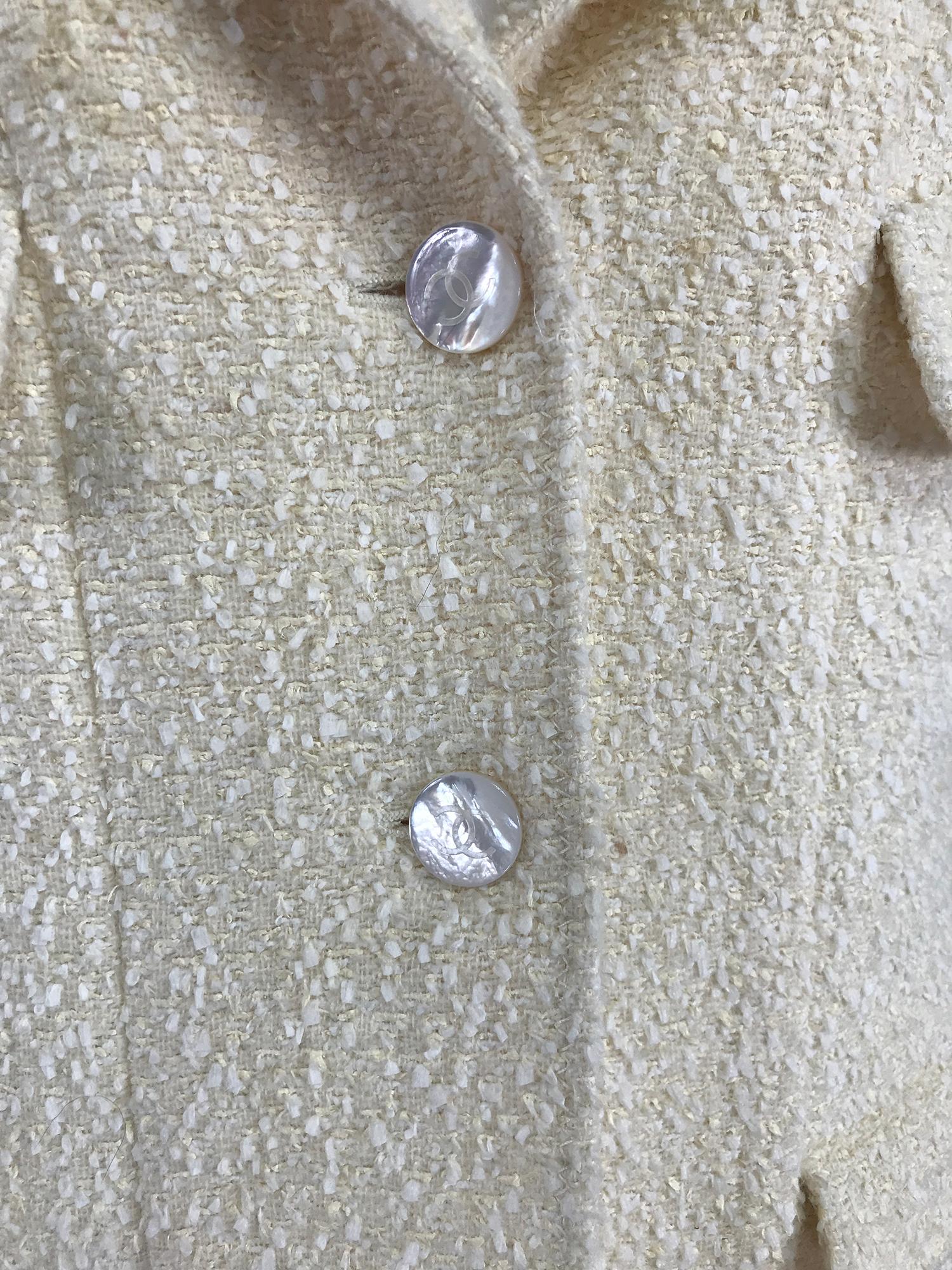 Chanel Creme Boucle 4 Taschen Jacke 1998C Perlmuttknöpfe 3