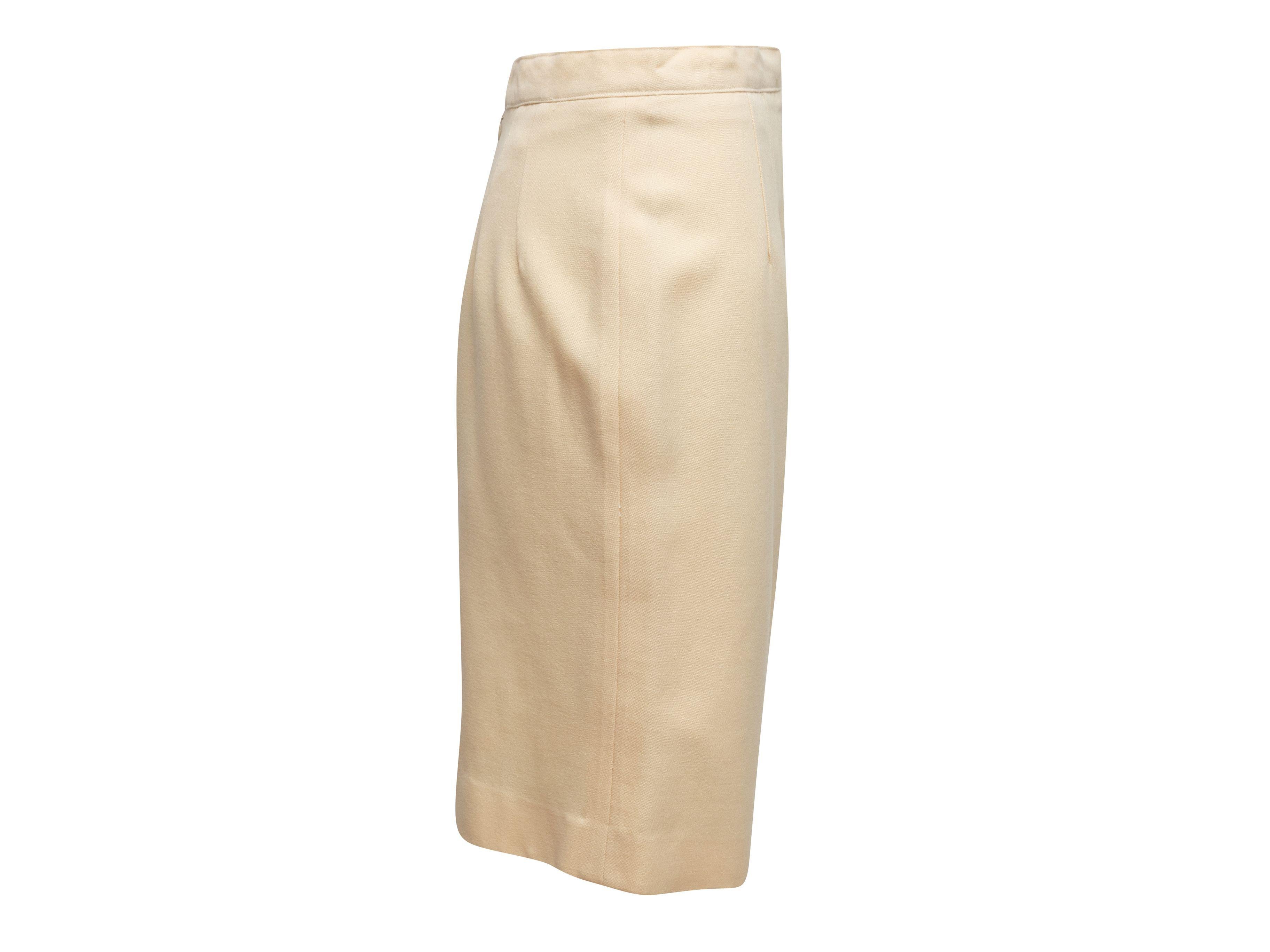 Chanel Cream Boutique Wool Pencil Skirt In Good Condition In New York, NY