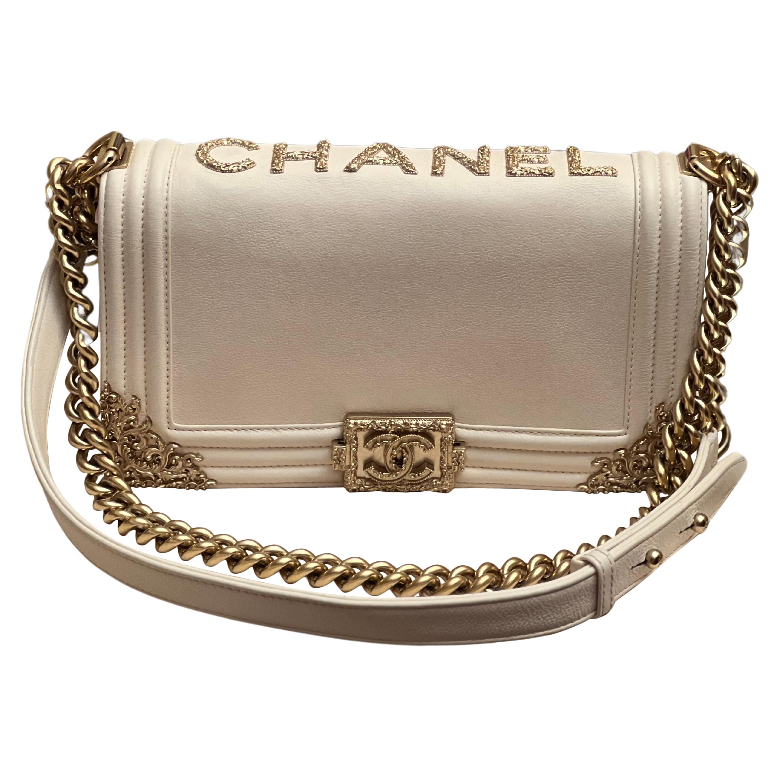 Chanel Crema in pelle di vitello Chateau Versailles Old Medium Boy Bag Hardware oro, 2013