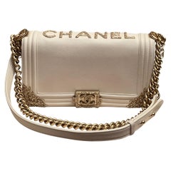 Chanel Crema in pelle di vitello Chateau Versailles Old Medium Boy Bag Hardware oro, 2013