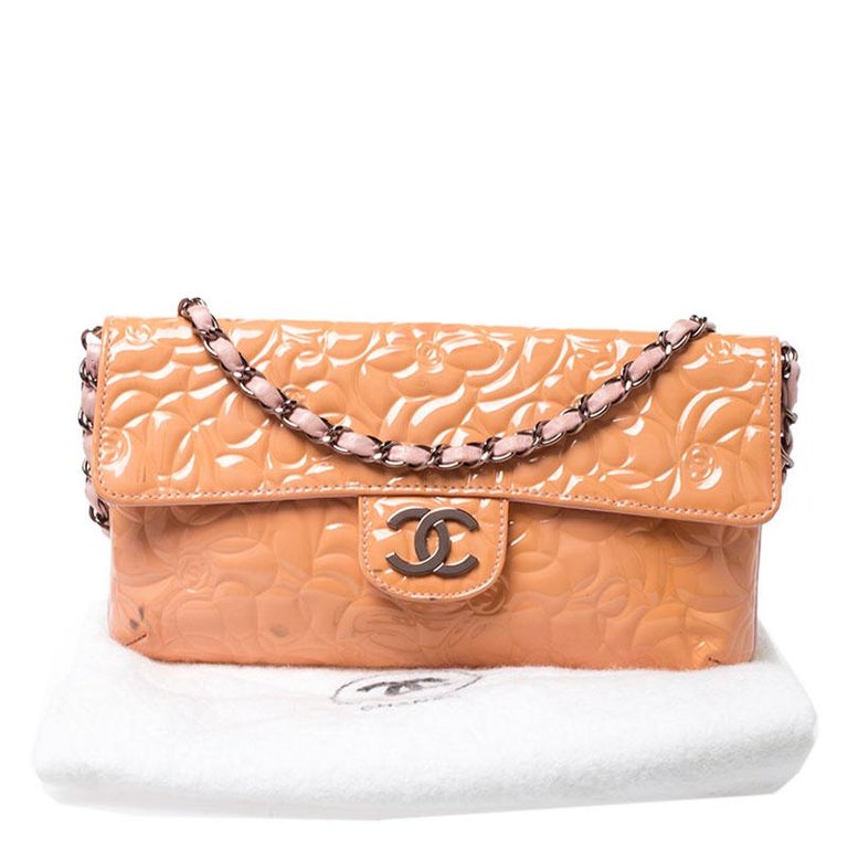 CHANEL Ivory Cream Lambskin Leather Gold Evening Small Shoulder Flap Bag in  Box For Sale at 1stDibs