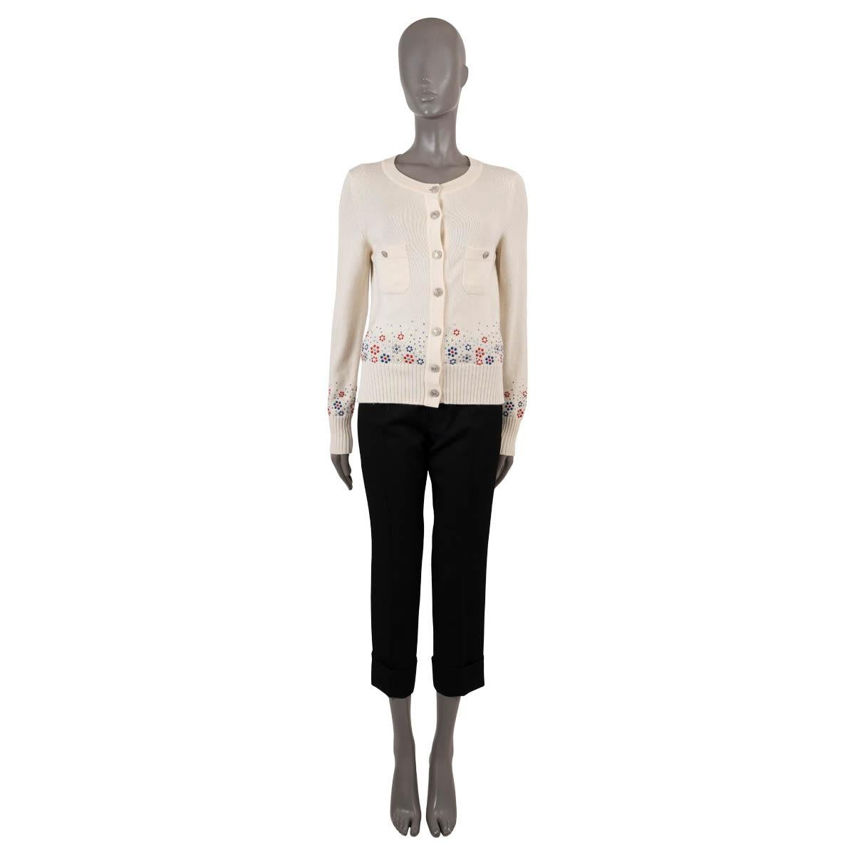 CHANEL cream cashmere 2012 12C FLORAL BEADED Cardigan Sweater 36 XS For Sale 1