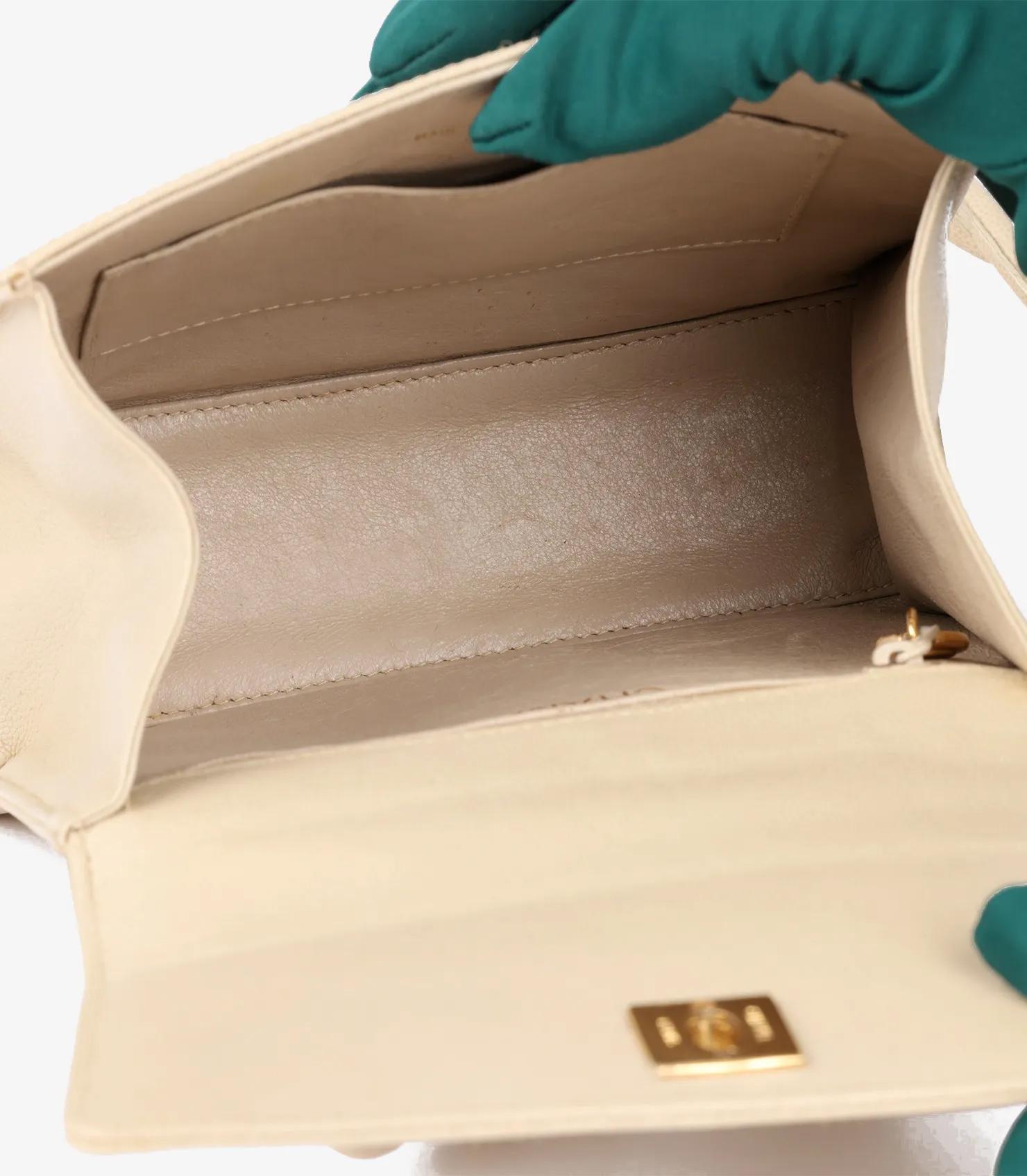 Chanel Creme Kaviar Leder Vintage geflochtene Mini Trapez Classic einzelne Klappe Tasche im Angebot 5