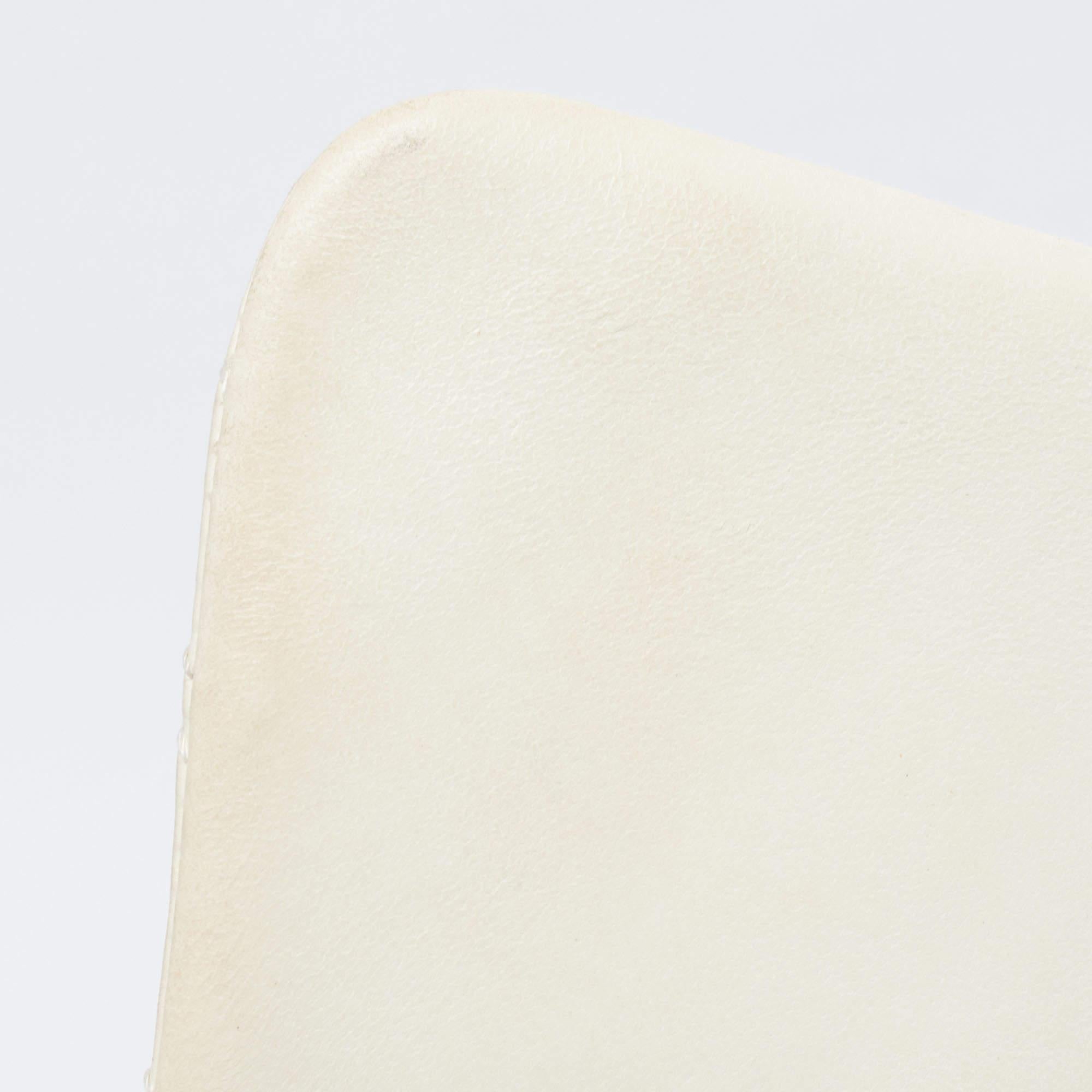 Chanel Cream Chevron Leather Medium Classic Single Flap Bag 9