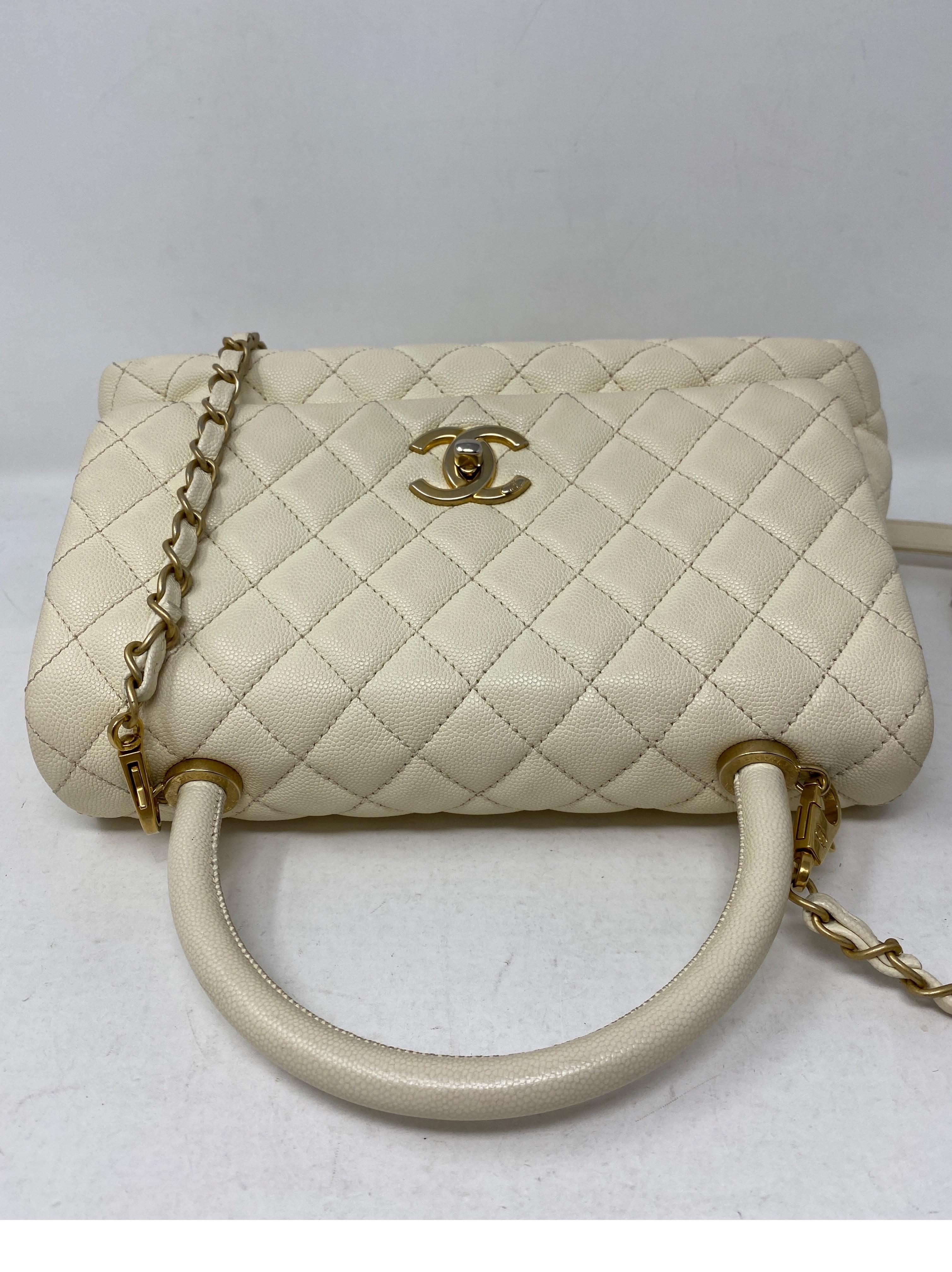 Chanel Creme Coco Henkeltasche 2